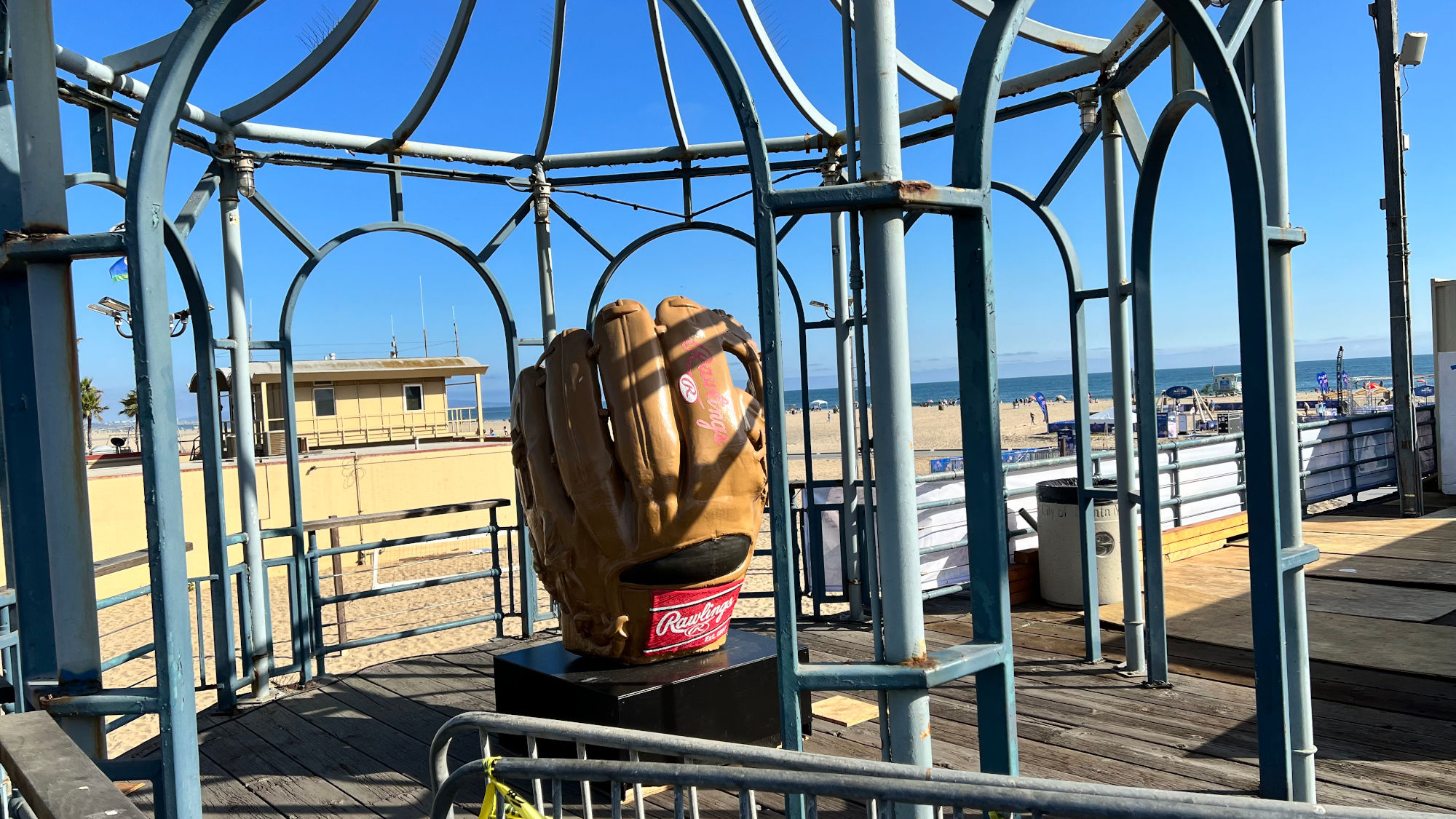 All Star Week Santa Monica Pier Glove