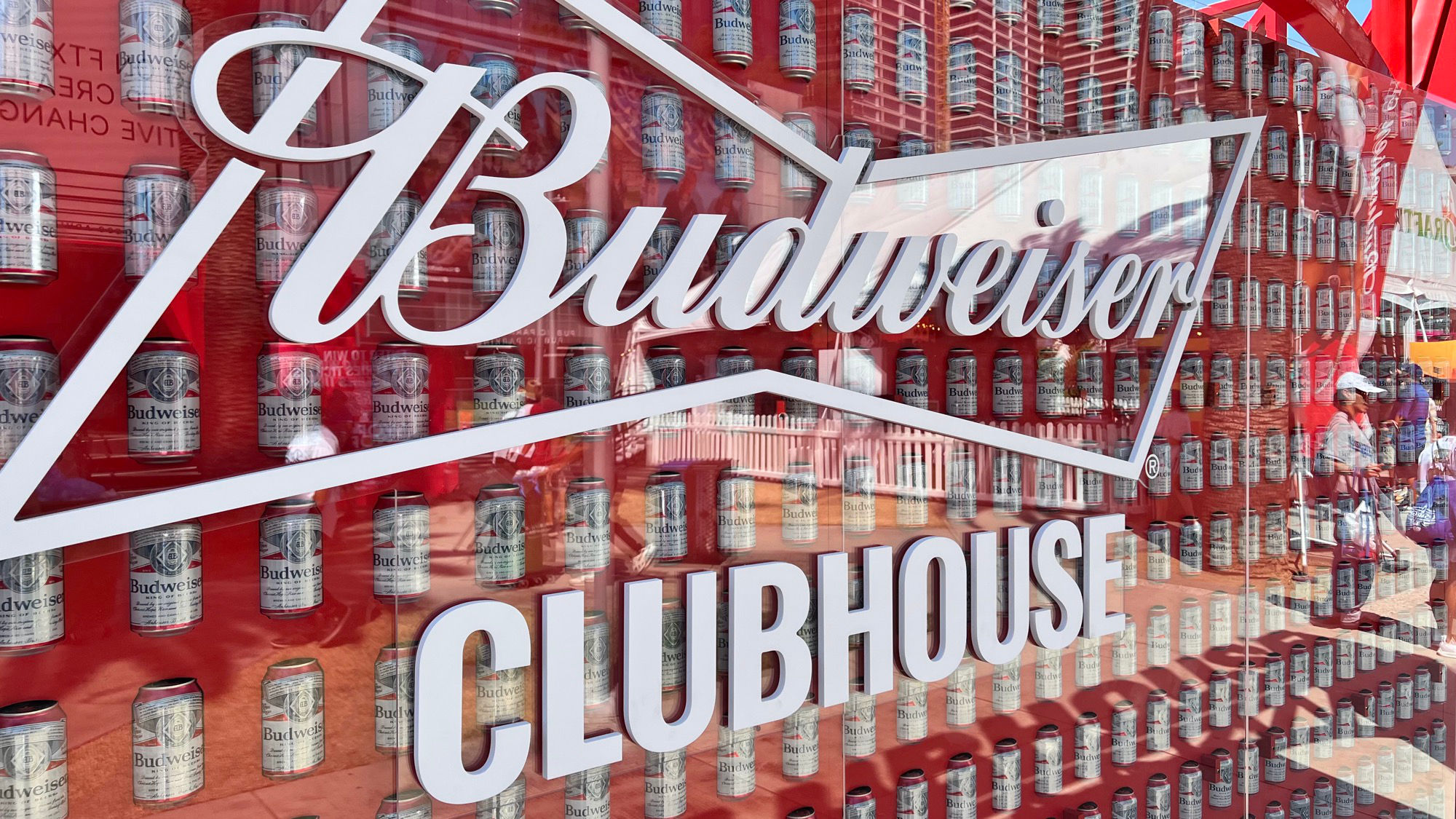 Clubhouse Budweiser Clubhouse