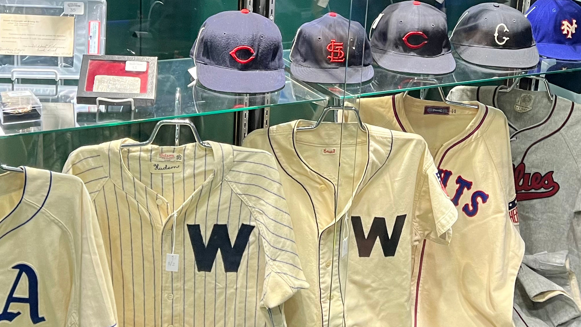 Hunt All Star Auctions