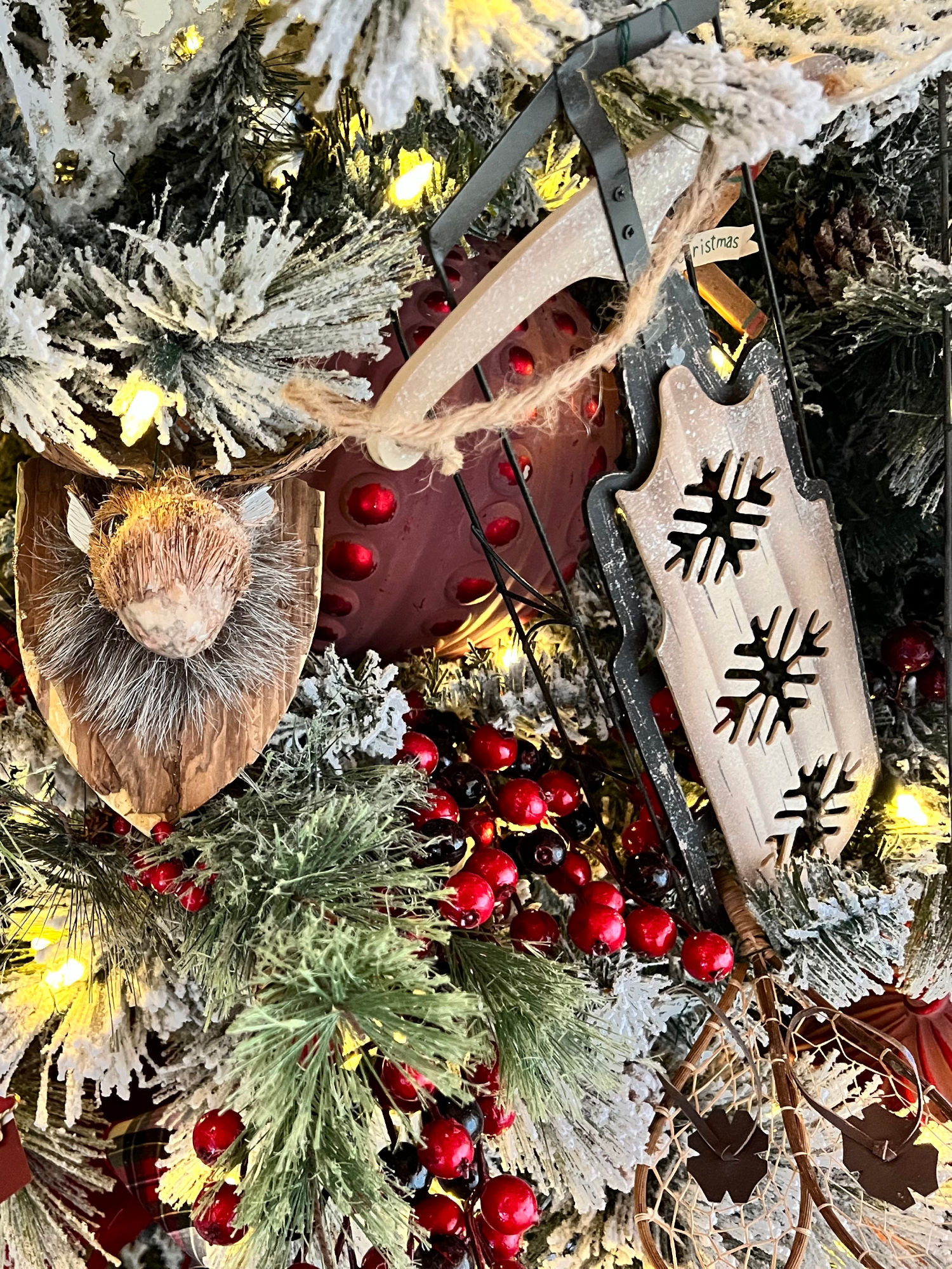 Canadian Christmas Ornaments