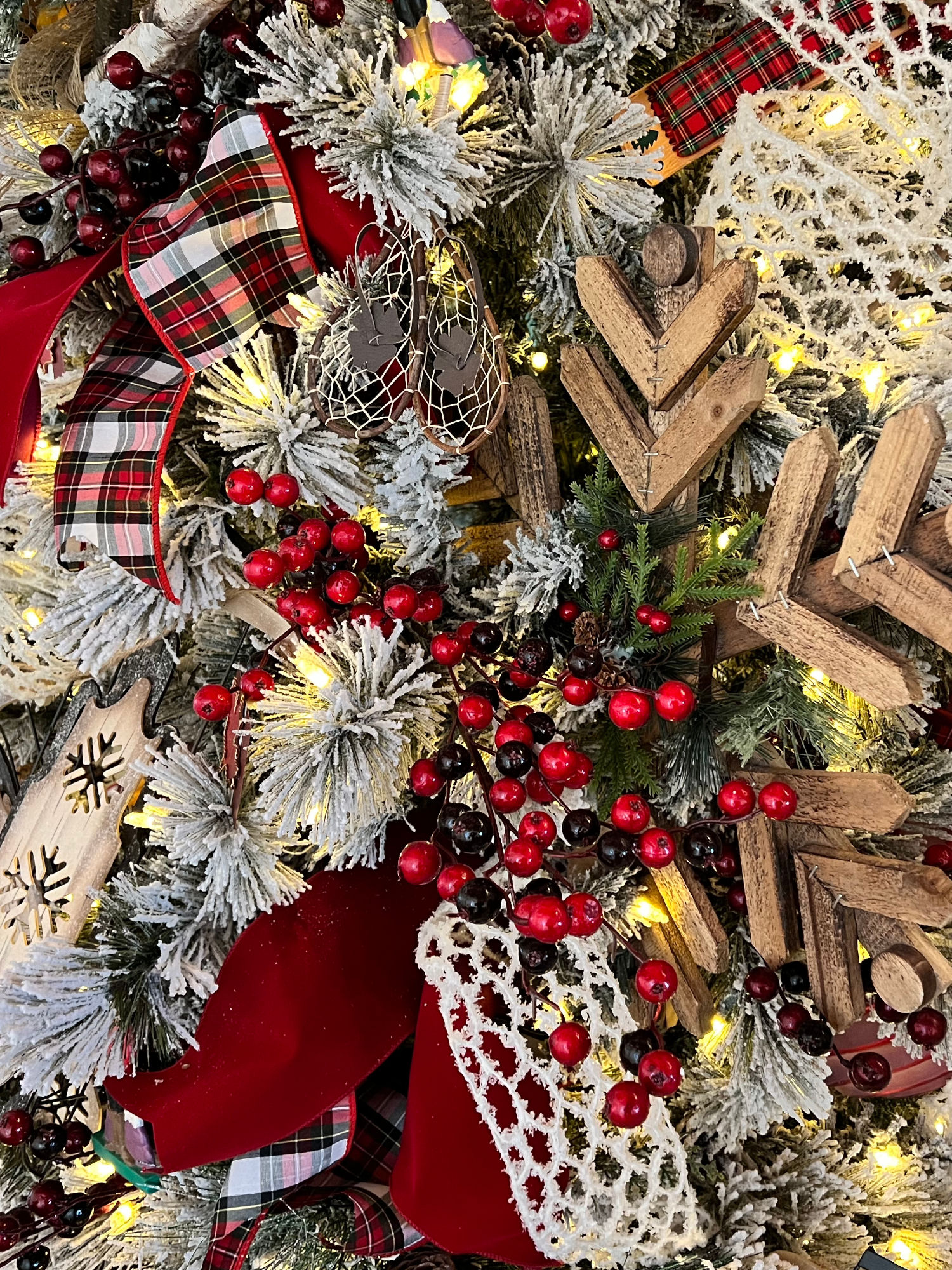 Canadian Christmas Ornaments