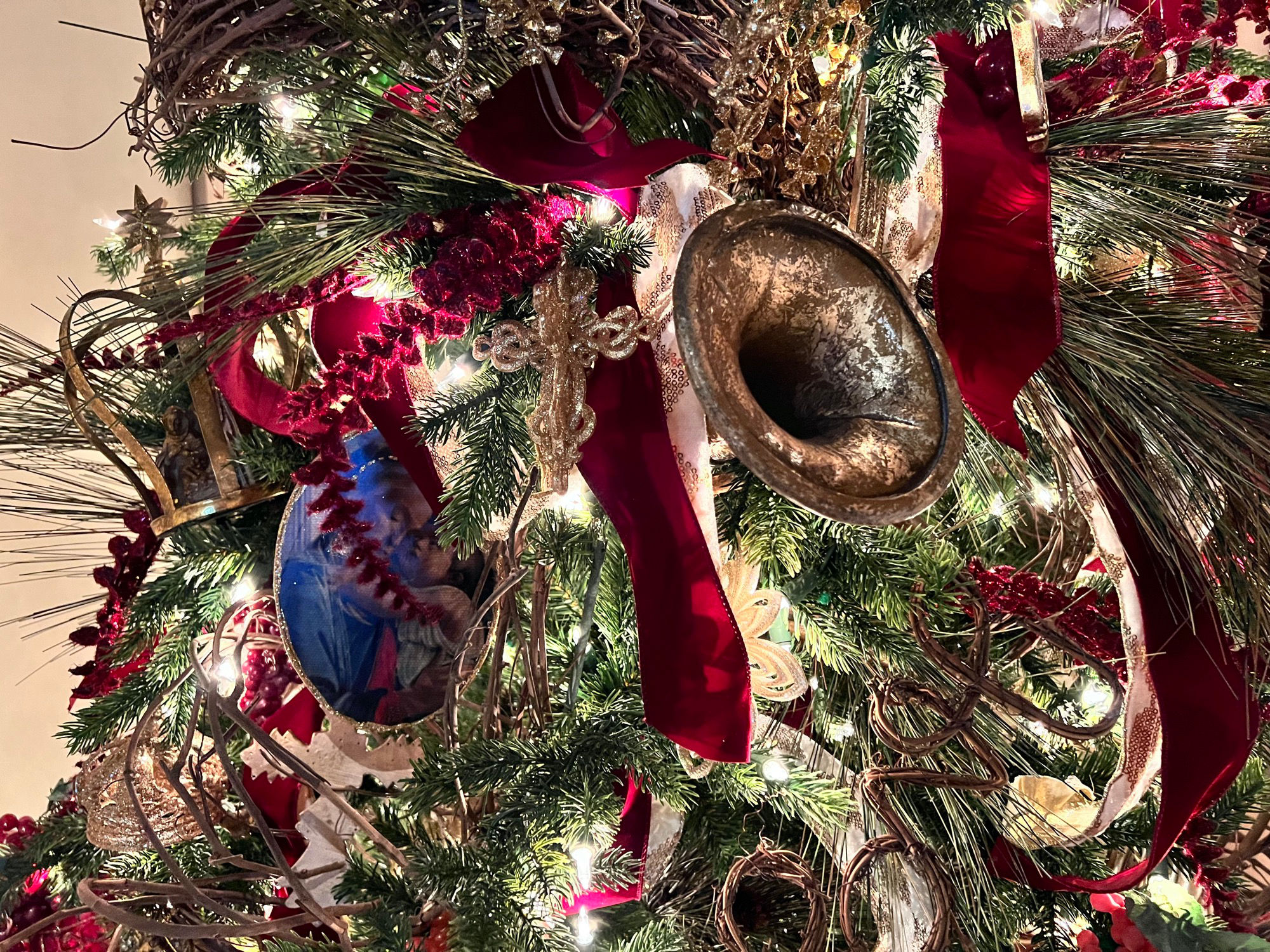 Crown Christmas Ornament