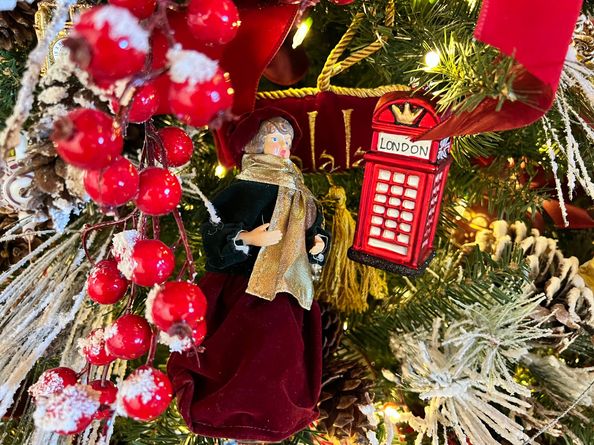 United Kingdom Christmas Ornaments