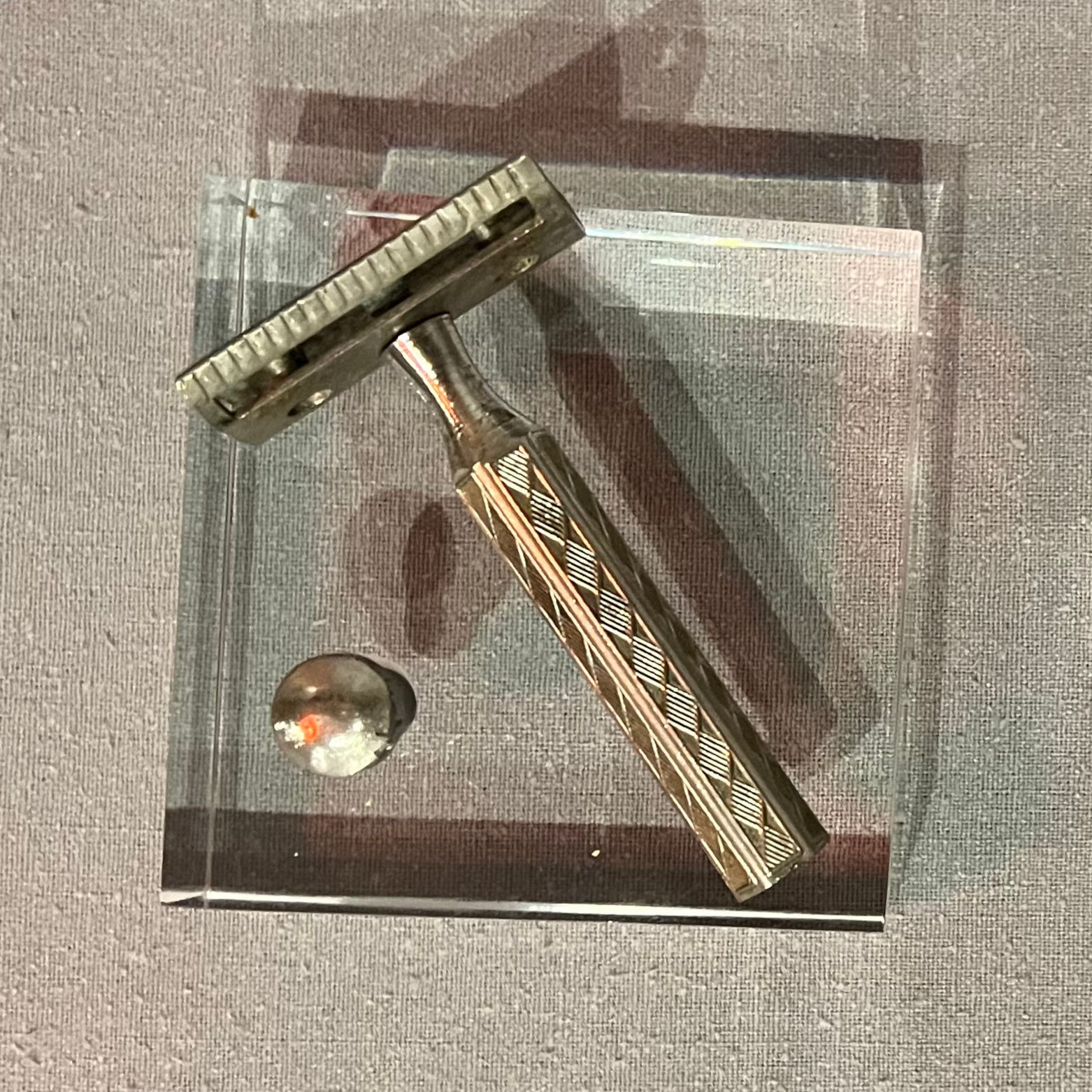 Razor with Secret Compartment KGB Shaving Razor with Secret Compartment