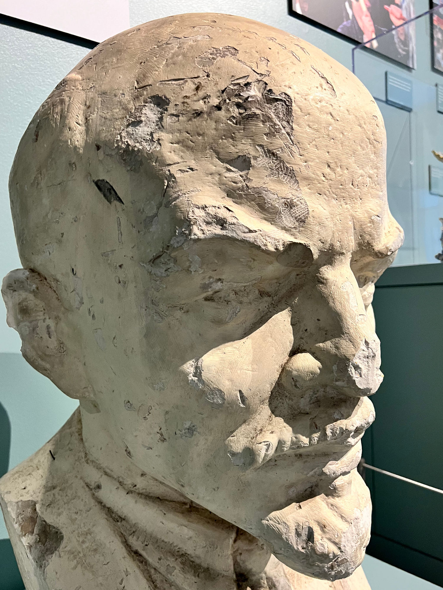 Left Lenin Bust