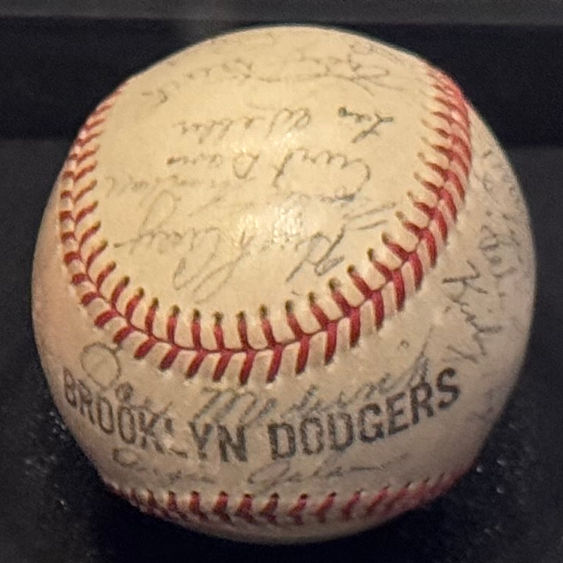 1942 Brooklyn Dodgers Baseball