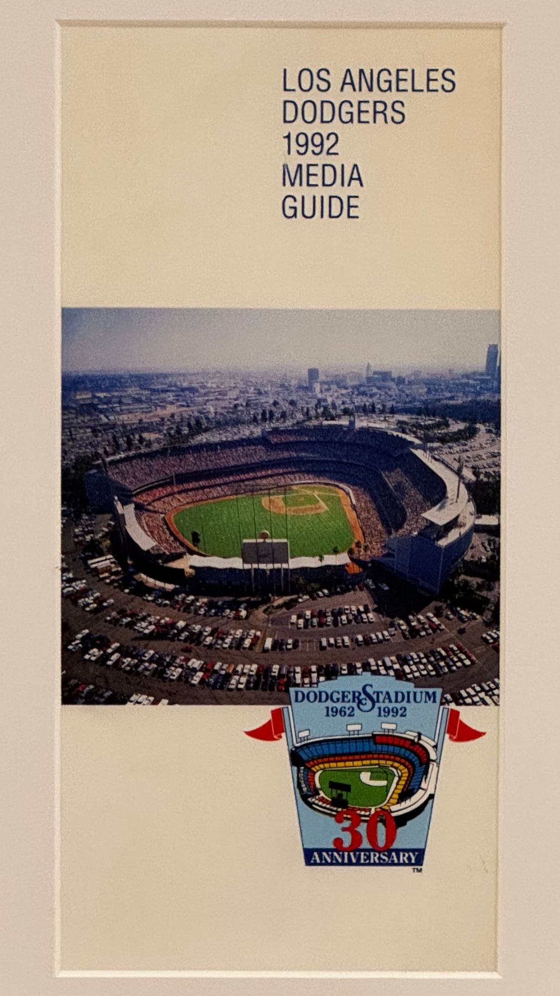 1992 Los Angeles Dodgers Media Guide Cover 1992 Los Angeles Dodgers Media Guide Cover