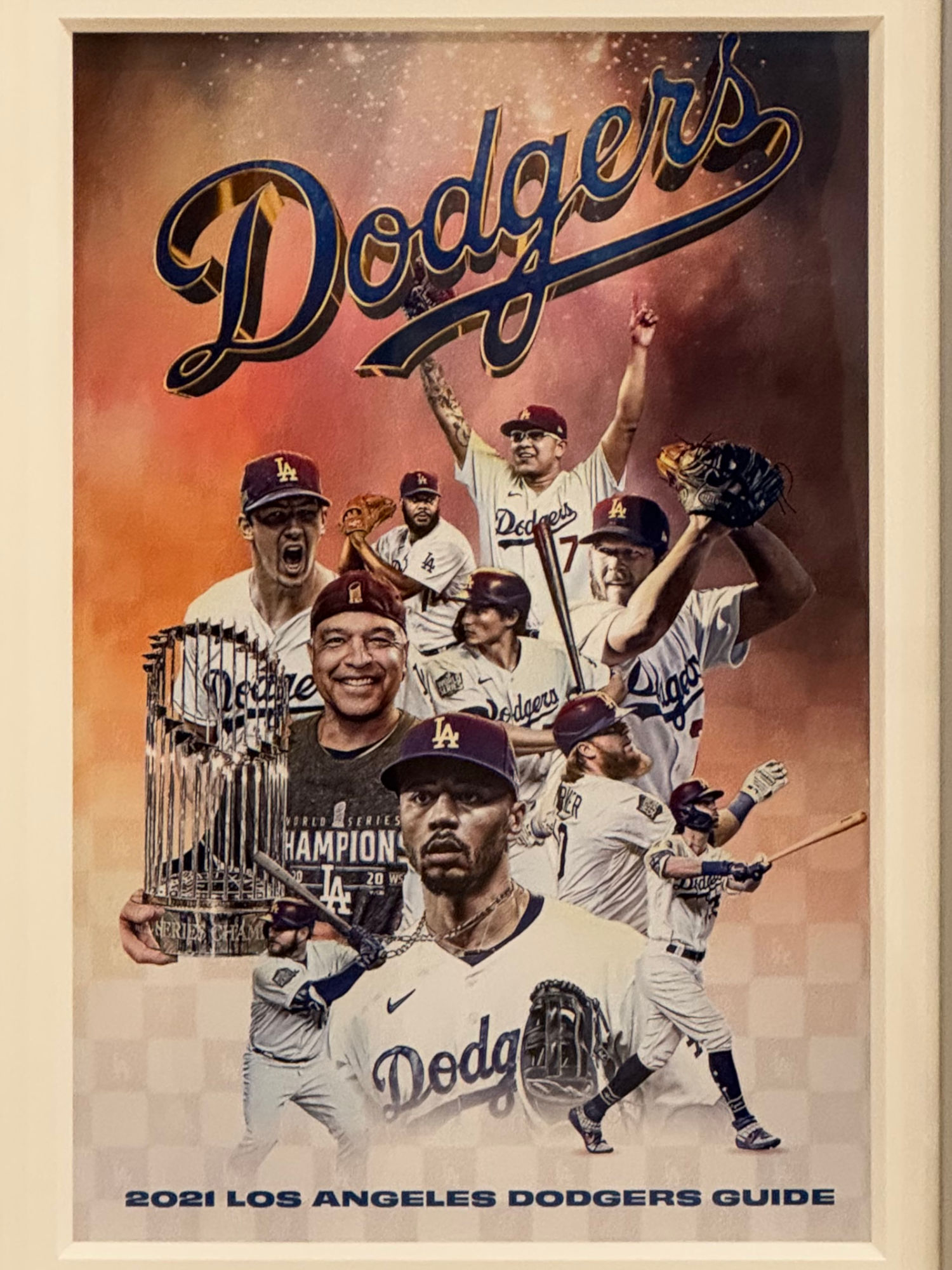 2021 Los Angeles Dodgers Guide Cover 2021 Los Angeles Dodgers Guide Cover