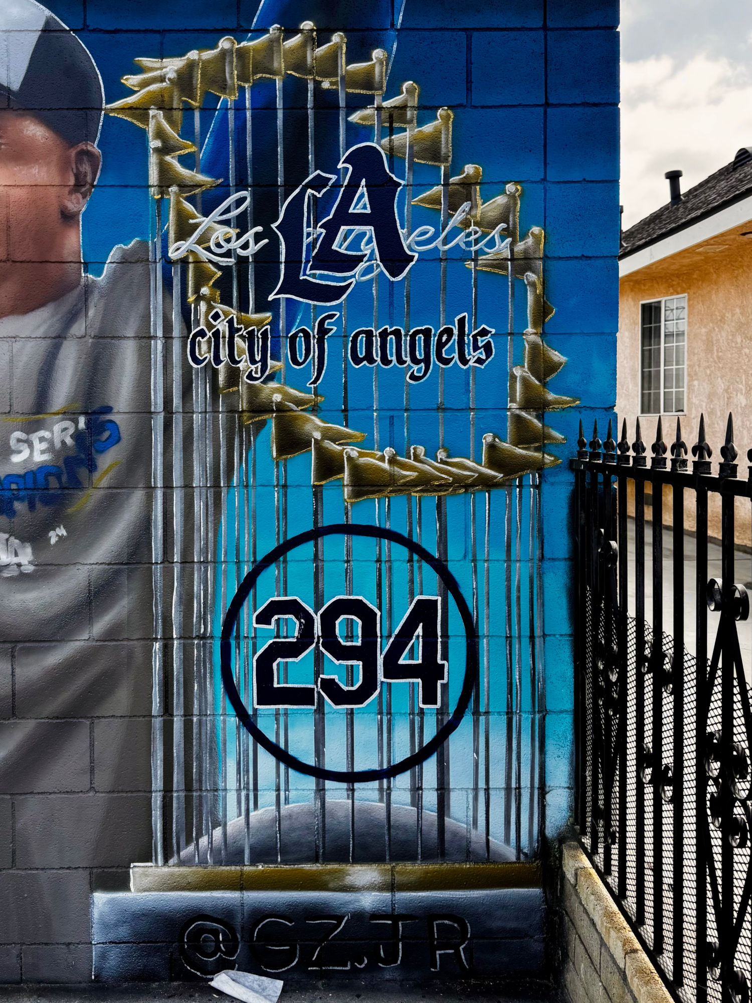 2024 World Series Trophy East 20th Dodger Mural