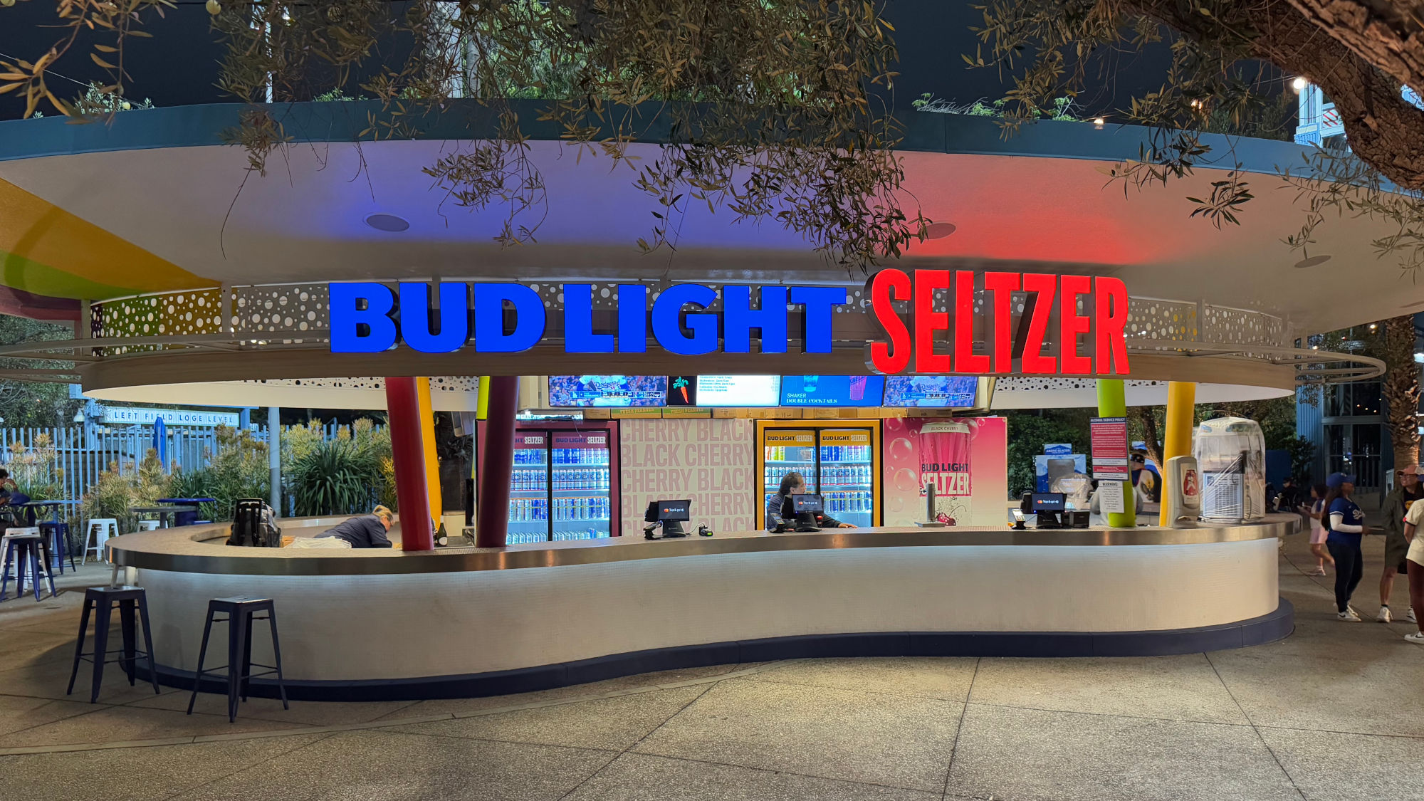 Red Bud Light Seltzer Bar Red