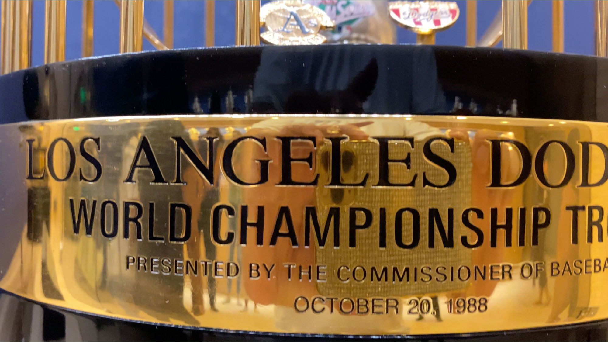 1988 Commissioner's Trophy 1988