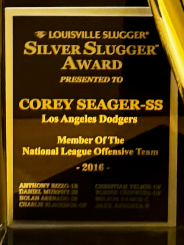 2016 Silver Slugger Award Corey Seager Corey Seager 2016 Silver Slugger Award