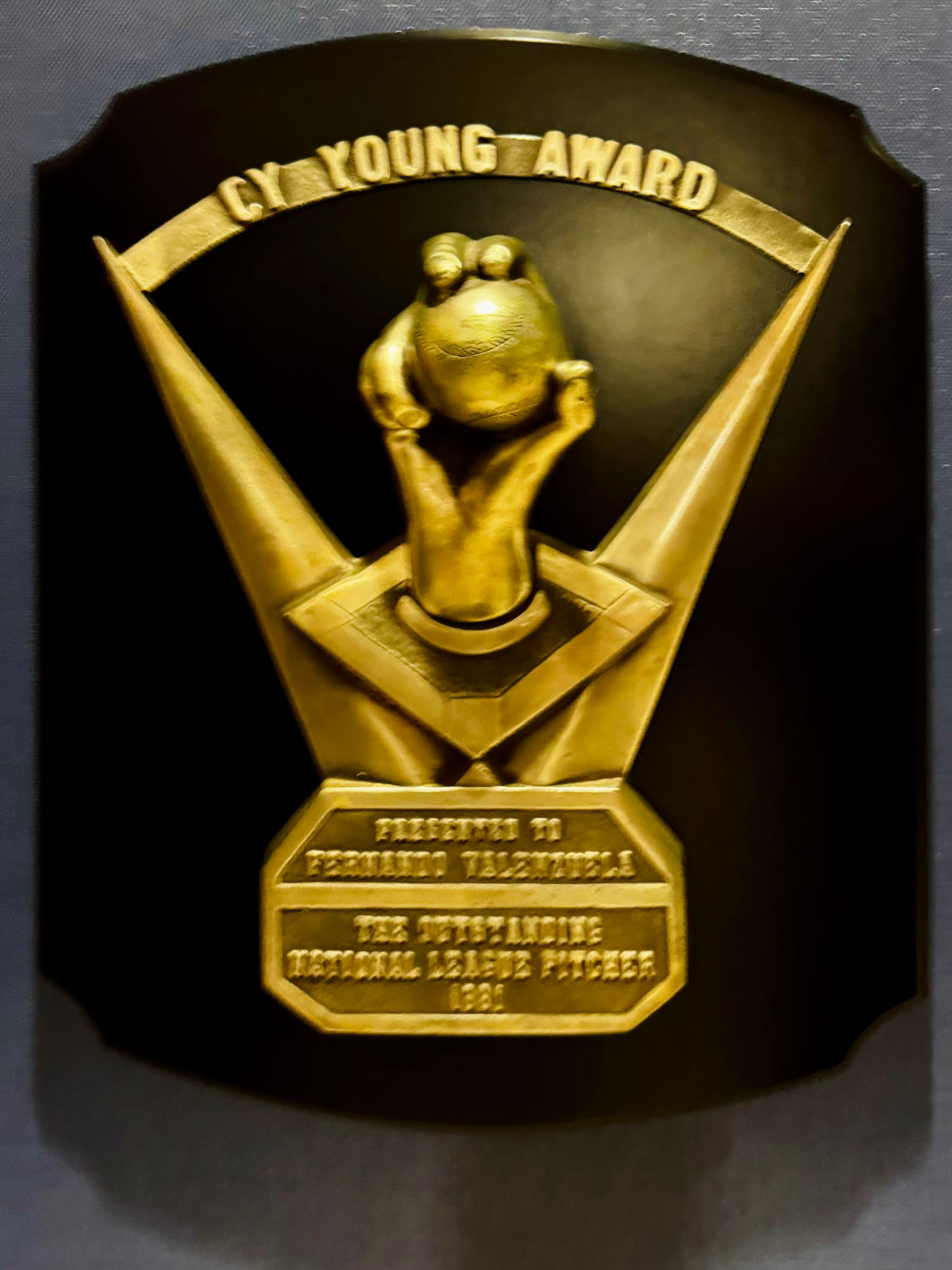 1981 Cy Young Award Fernando Valenzuela Cy Young Fernando Valenzuela