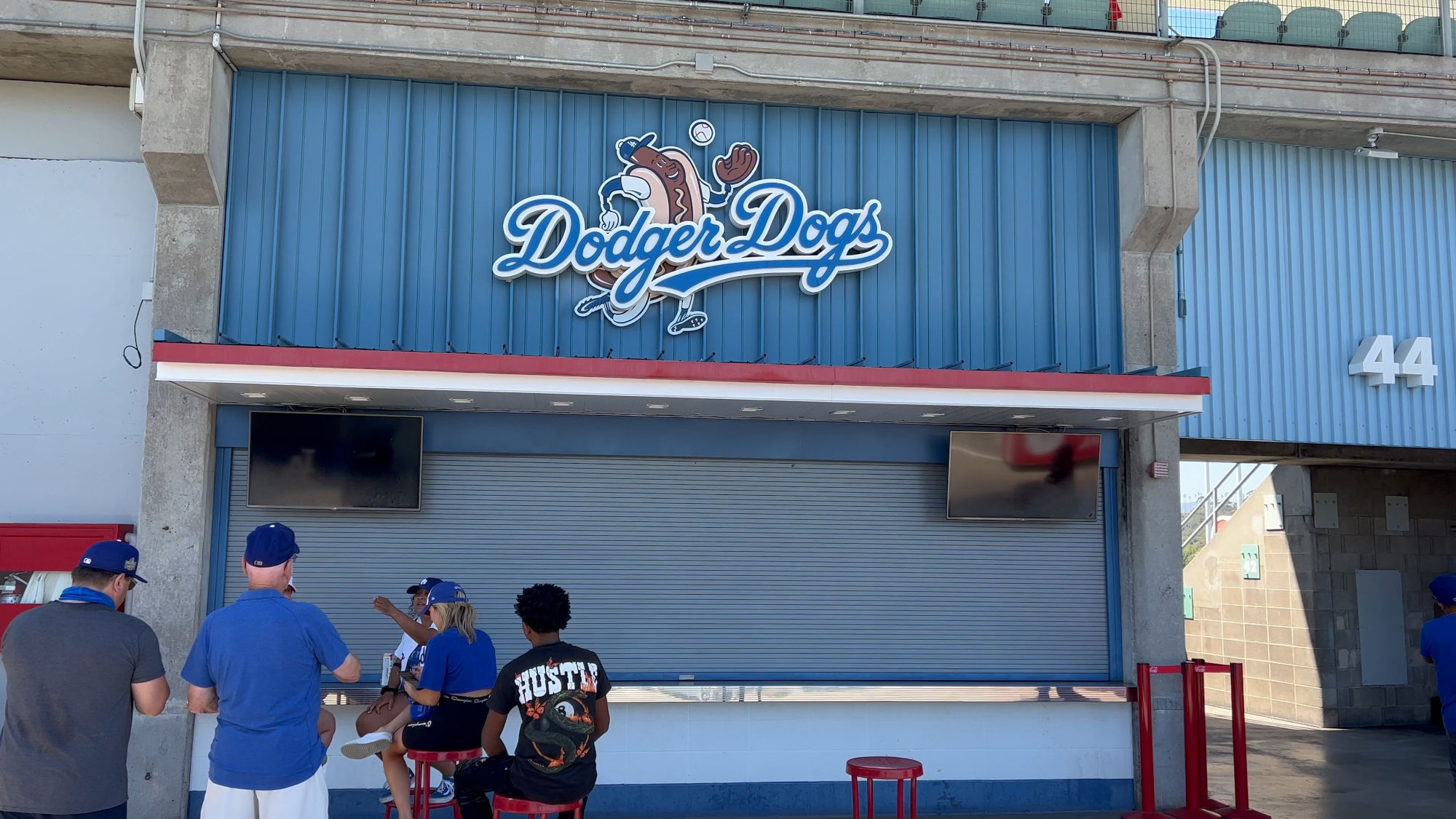 Dodger Dogs Reserve 44