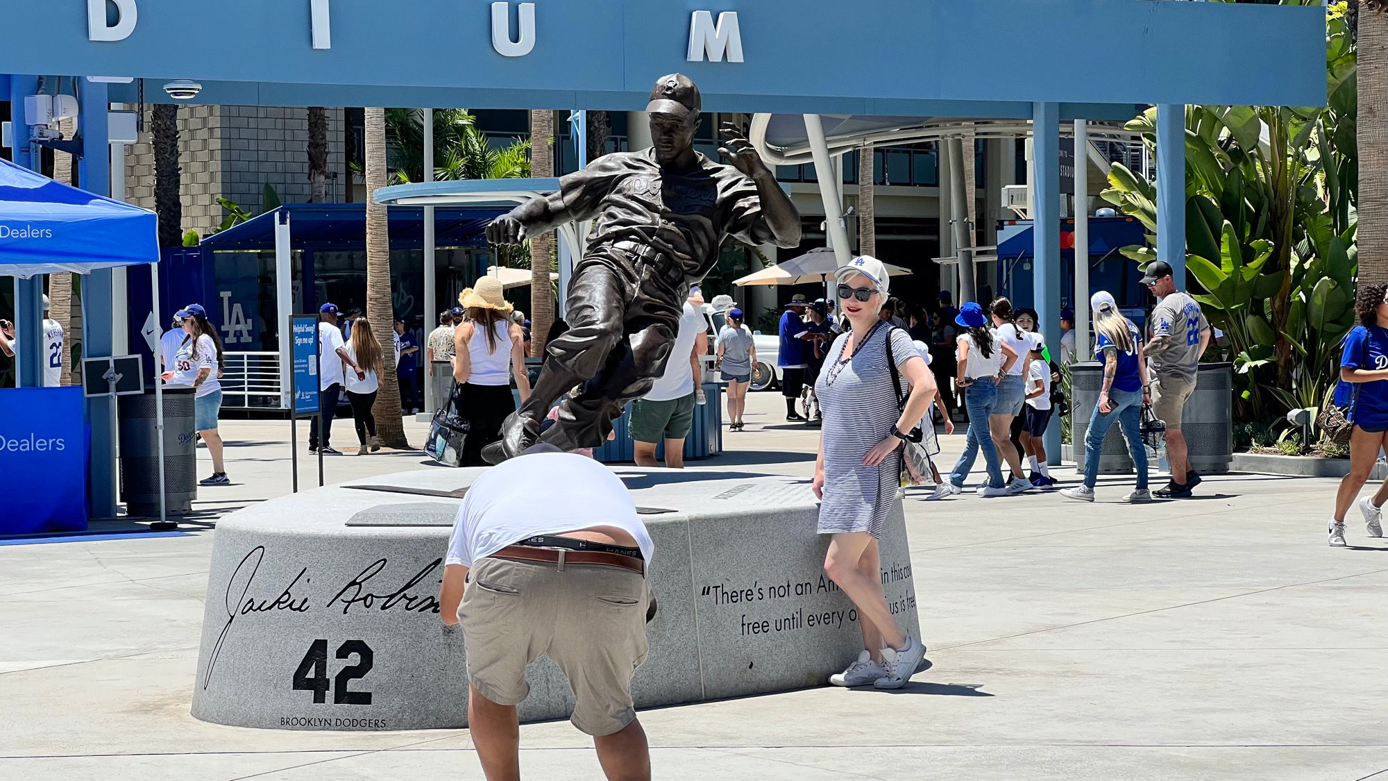 Jackie Robinson Statue