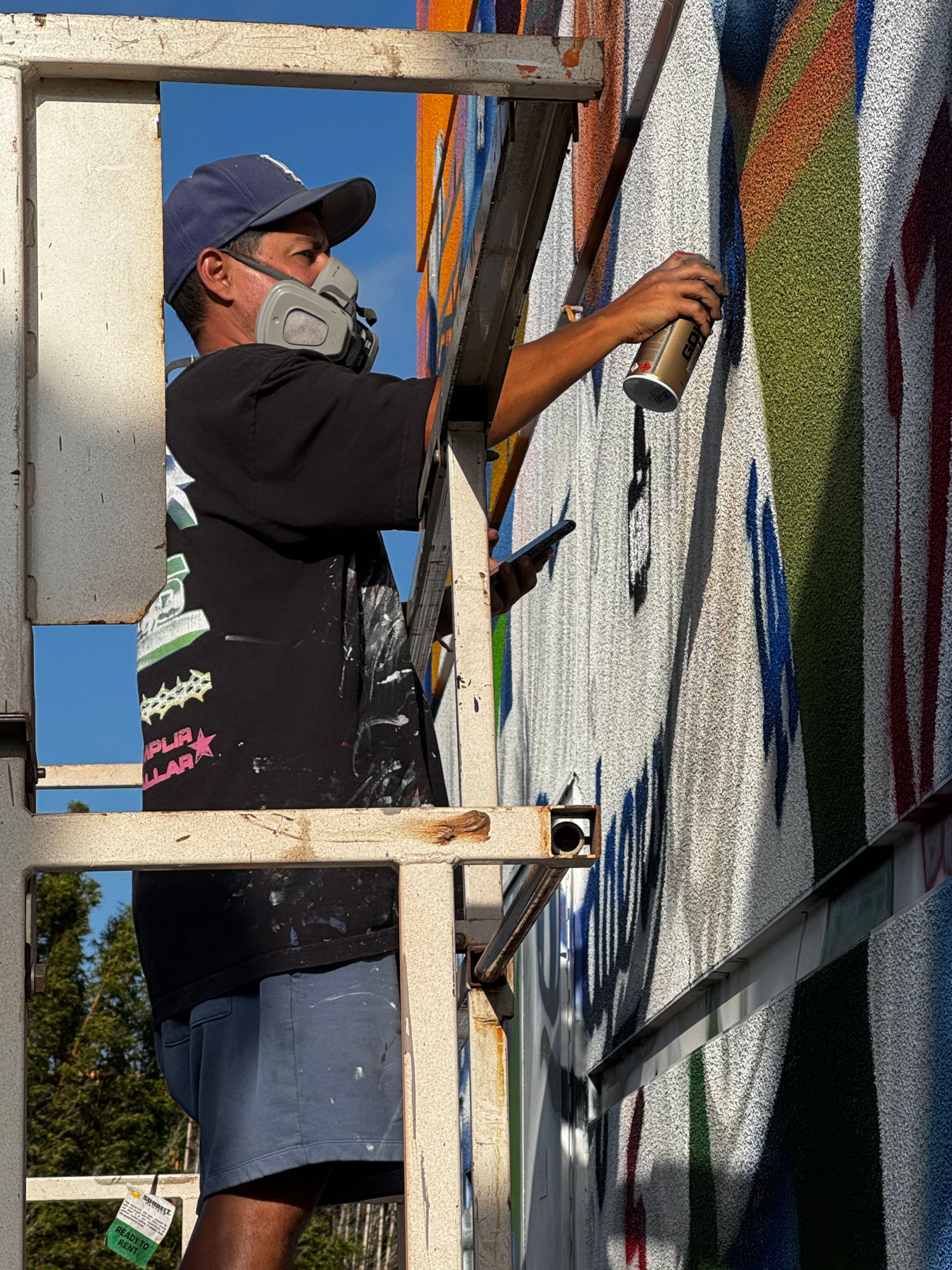 GZ.JR Spray Painting Dodger Mural GZ.JR Spray Painting