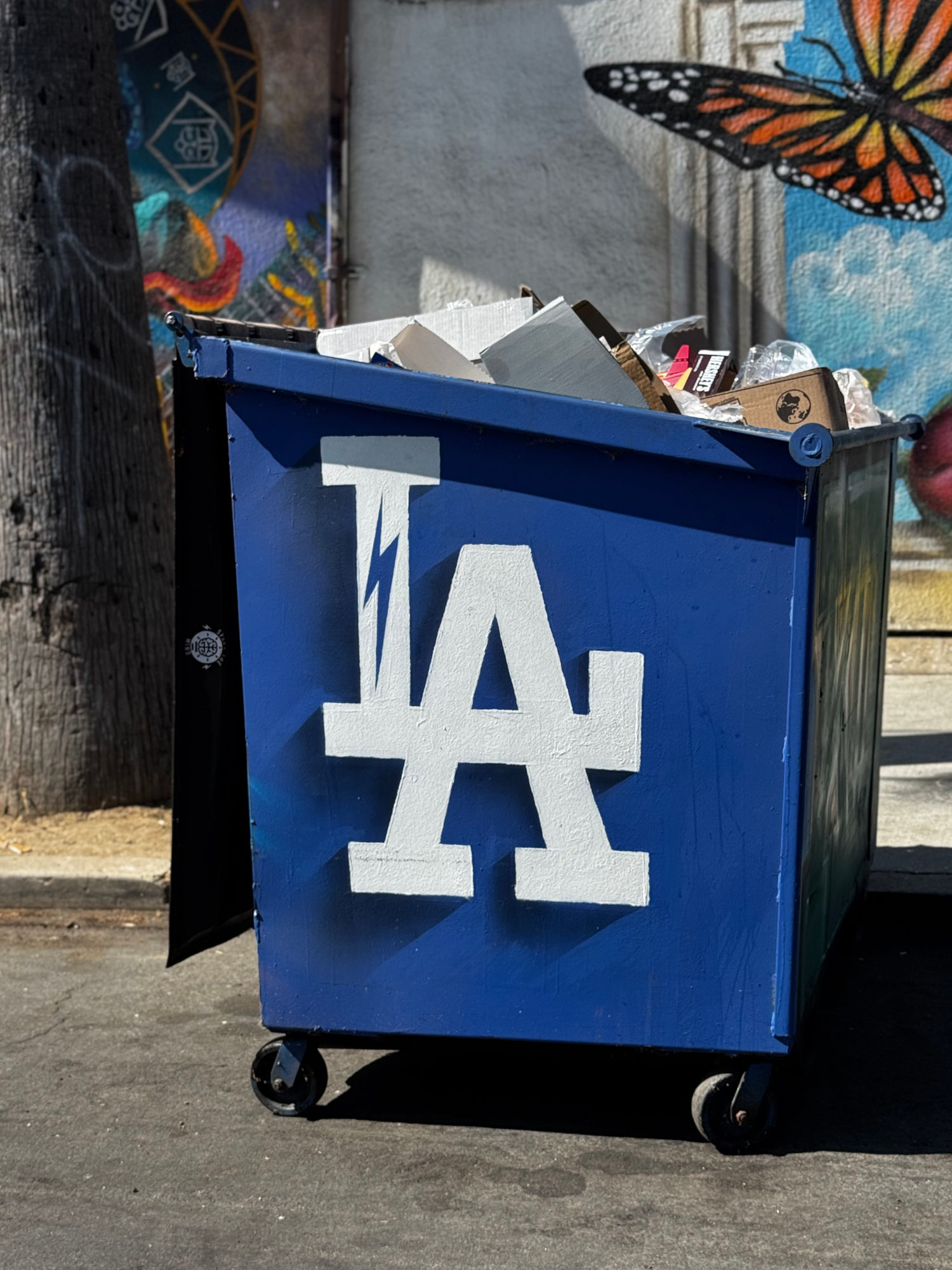 Trash Bin Dodger Mural Trash Bin