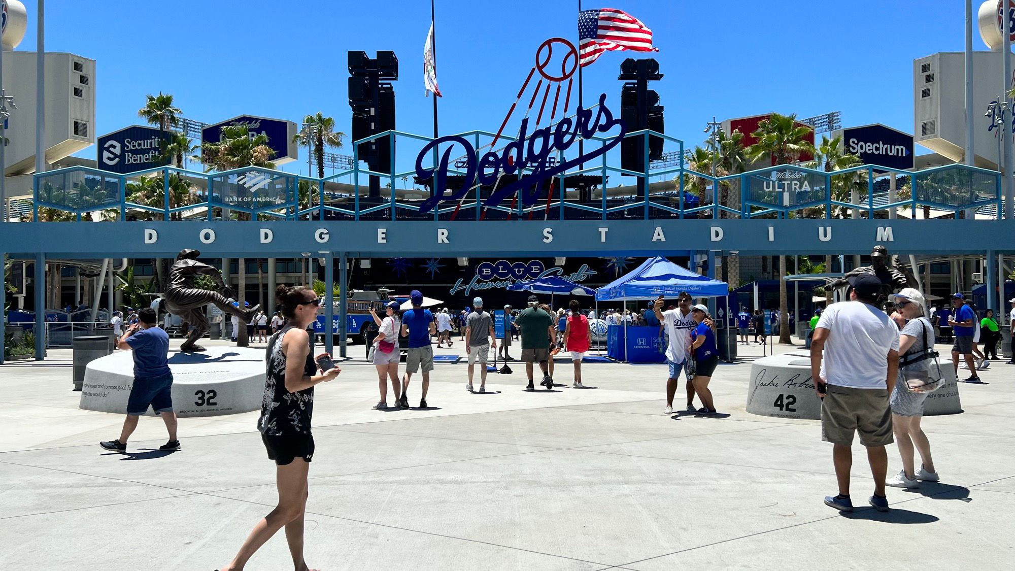 Dodger Stadium Centerfield Plaza