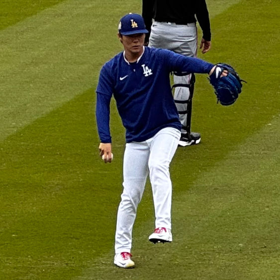 Yoshinobu Yamamoto Warm Up Dodger Stadium Yoshinobu Yamamoto Warm Up