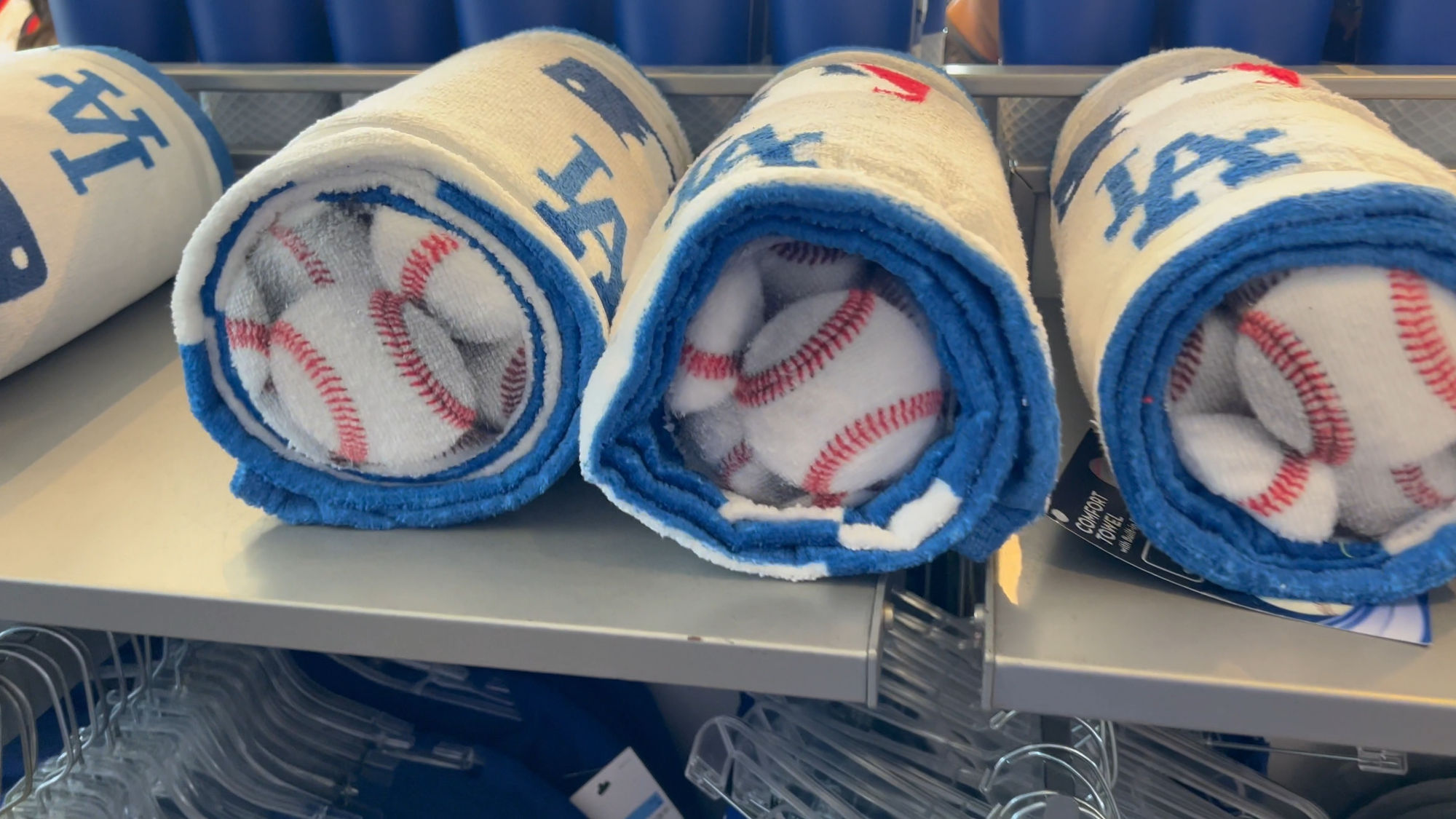 Dodger Towels