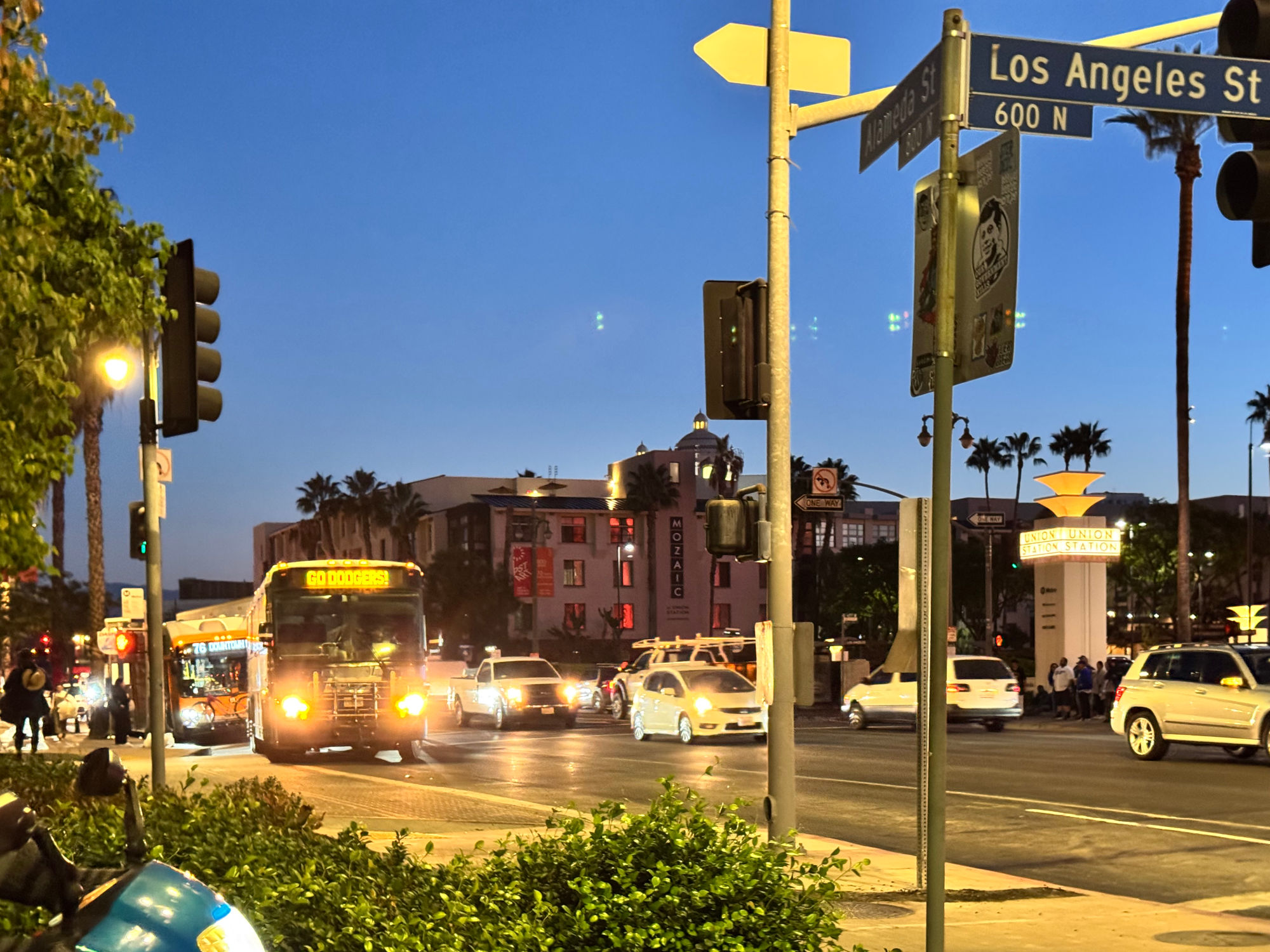 Dodgers 2024 Parade Go Dodgers Buses