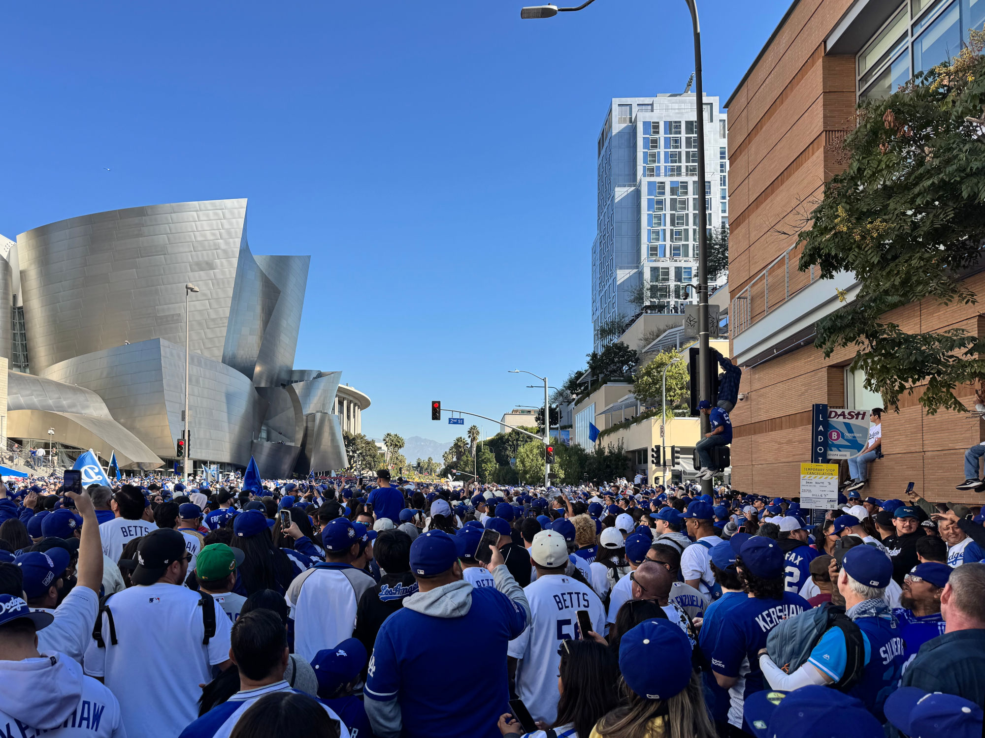 Dodgers 2024 Parade Grand & 2nd