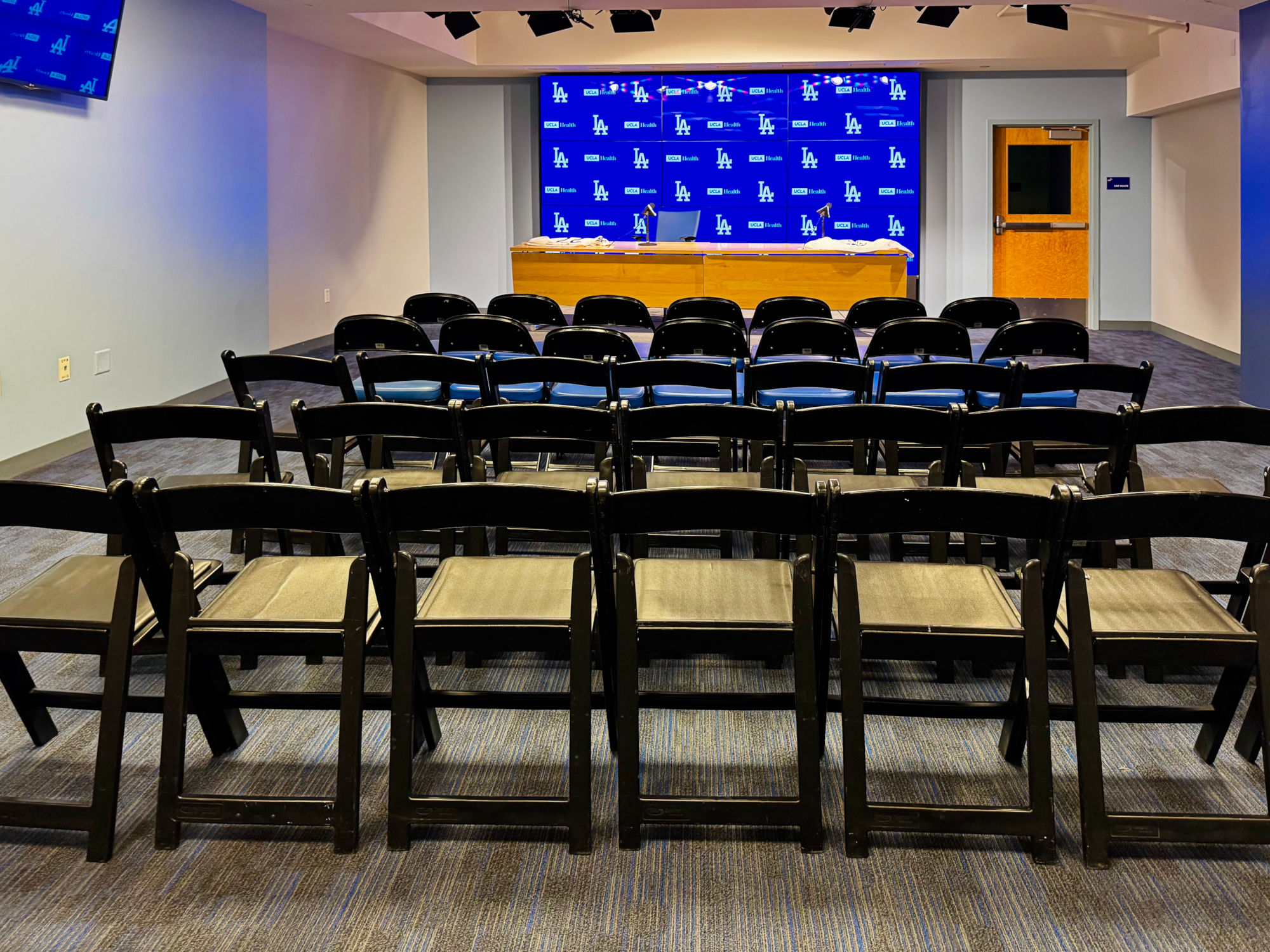 Interview Room Dodgers Clubhouse Interview Room
