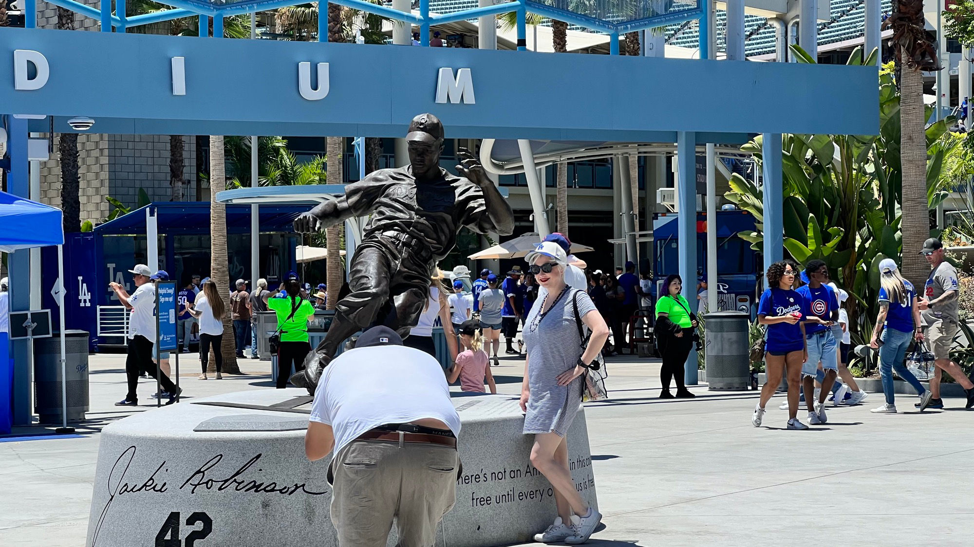 Jackie Robinson Statue