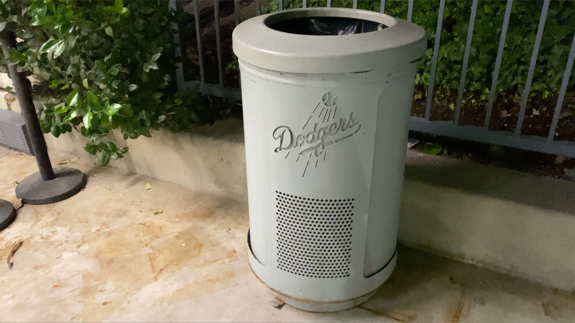 Dodgers Trash Can
