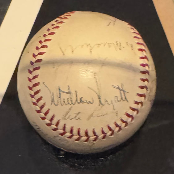 Whitlow Wyatt's One Hitter Ball Dodgers World War II Whitlow Wyatt's One Hitter Ball