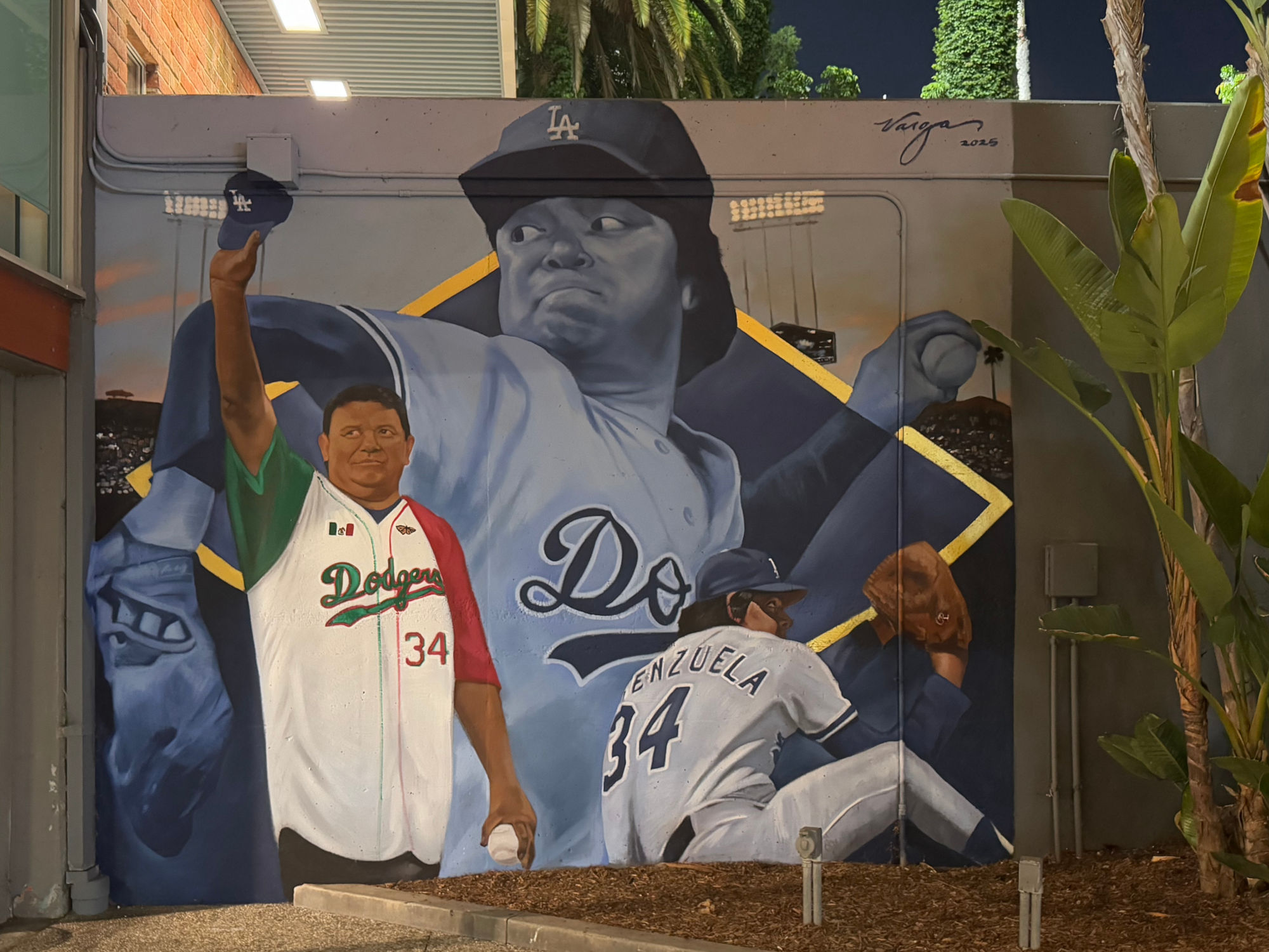 Mural Fernando Valenzuela Mural