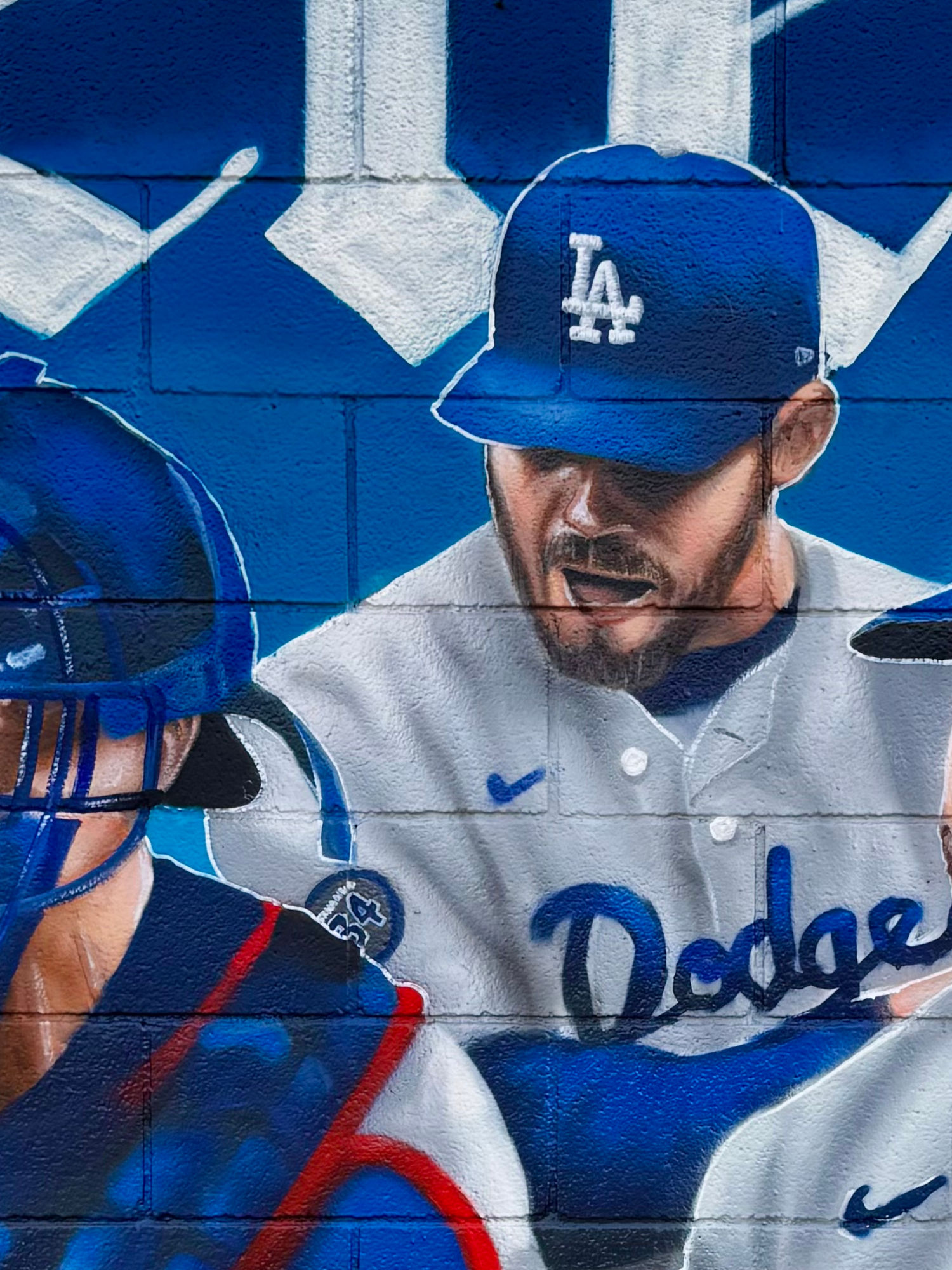 Gavin Lux East 20th Dodger Mural