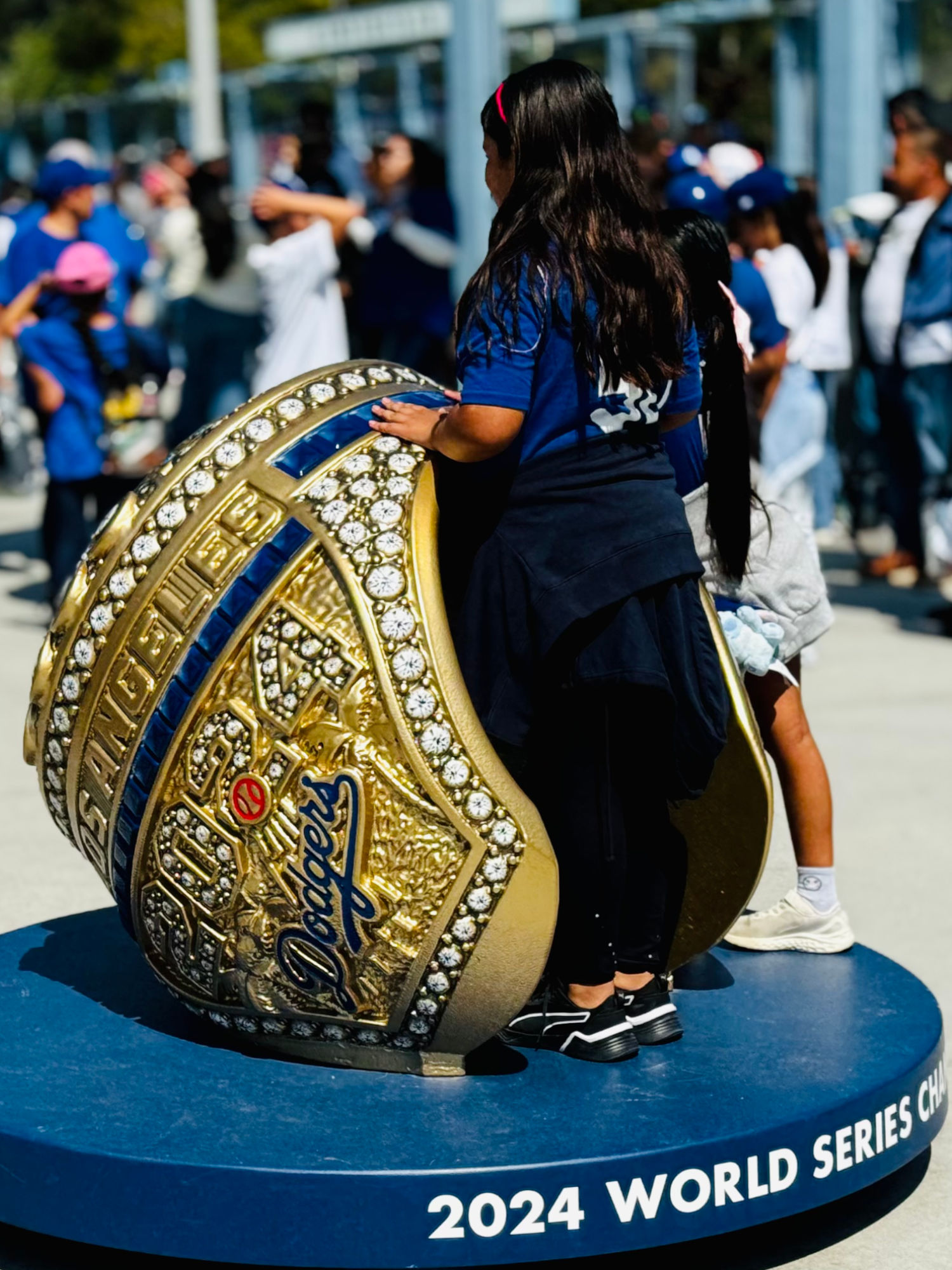 2024 Side Giant World Series Ring 2024 Side