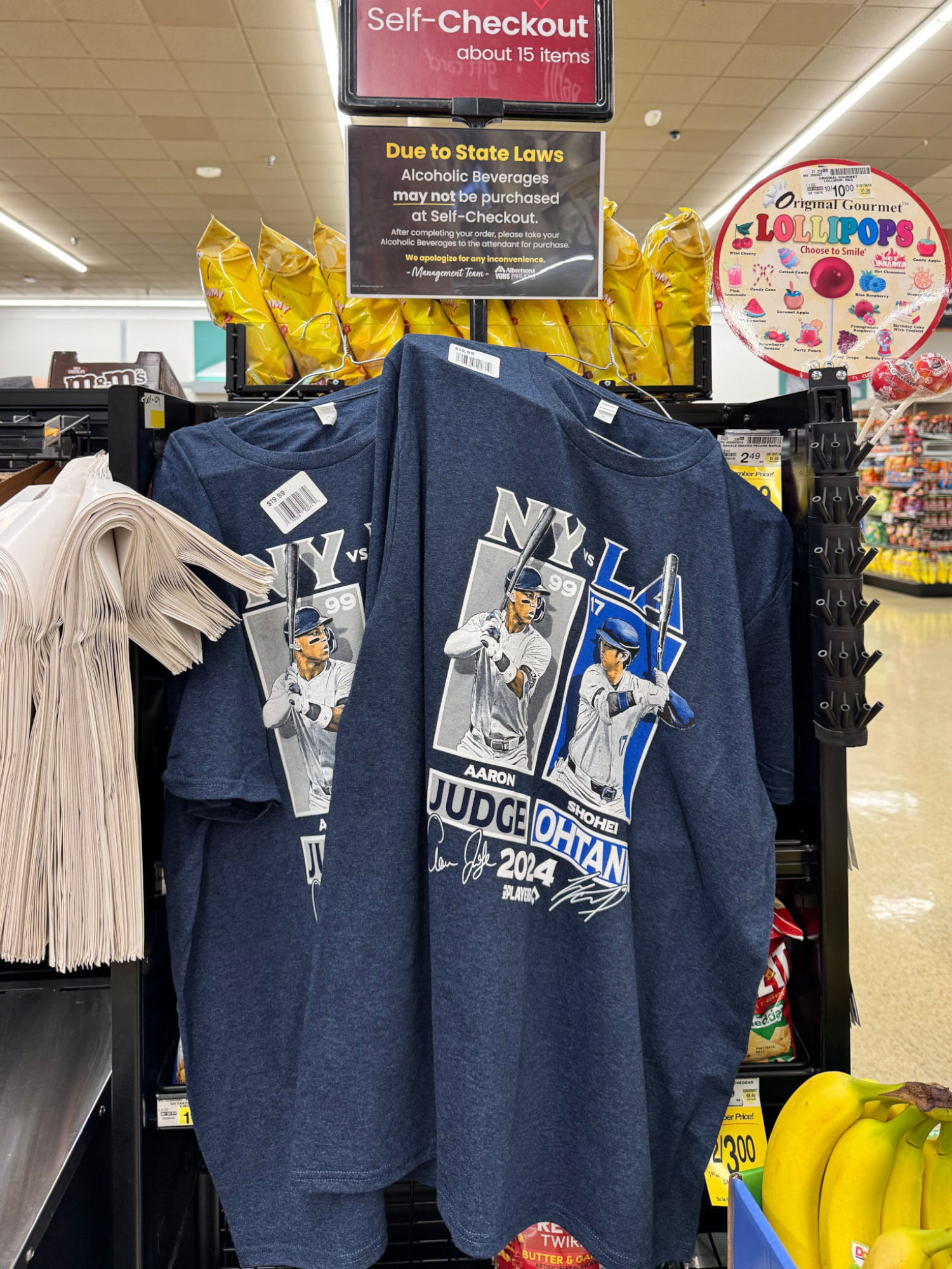Grocery Store 2025 Dodgers Yankees Shirt