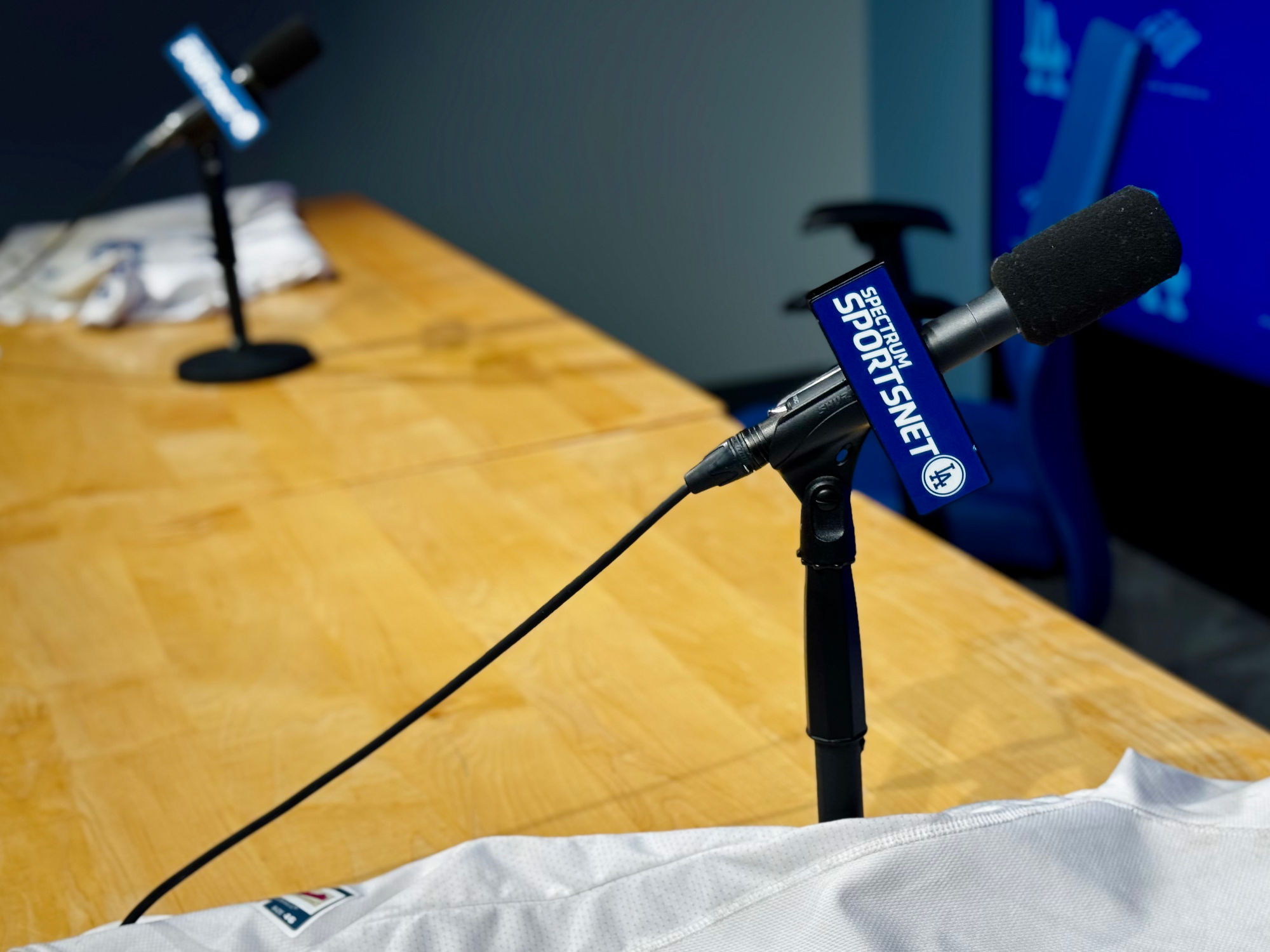 Spectrum Sportsnet Microphone Interview Room Spectrum Sportsnet Microphone