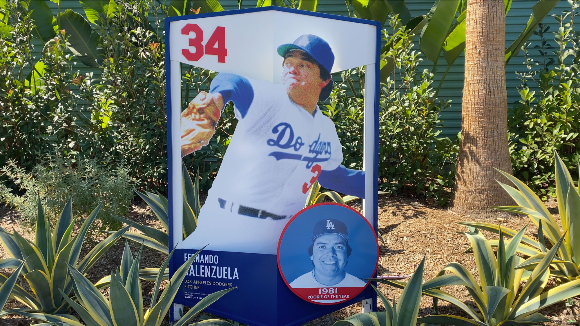 Legends of Dodger Baseball Fernando Valenzuela