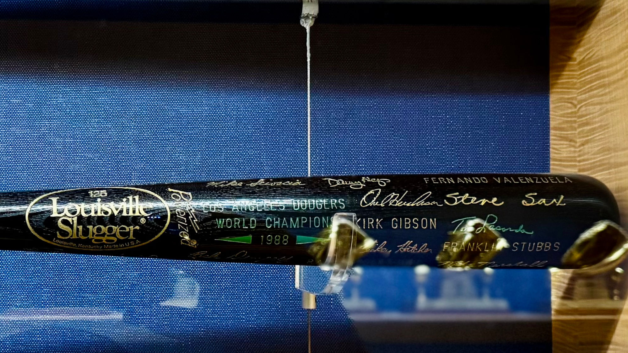 1988 World Championship Bat Los Angeles Dodgers 1988 World Championship Bat