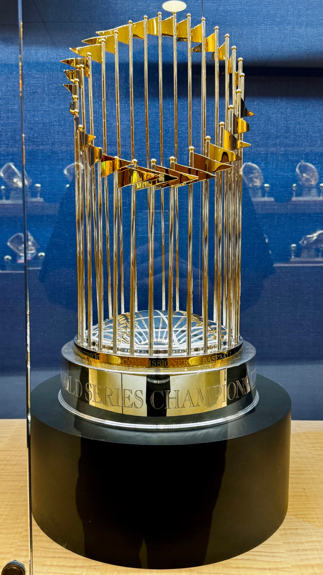 2024 World Championship Trophy Los Angeles Dodgers 2024 World Championship Trophy