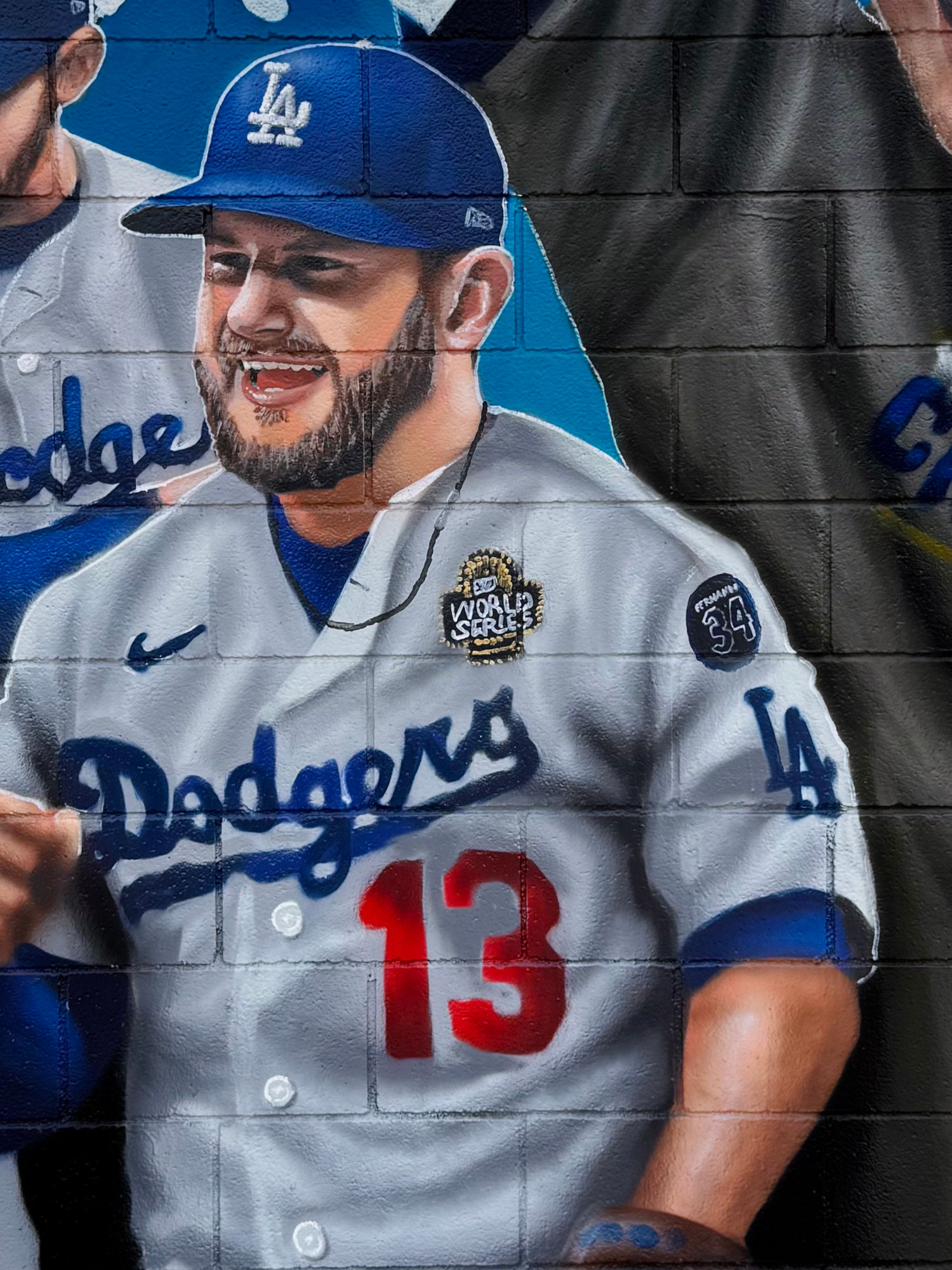 Max Muncy East 20th Dodger Mural