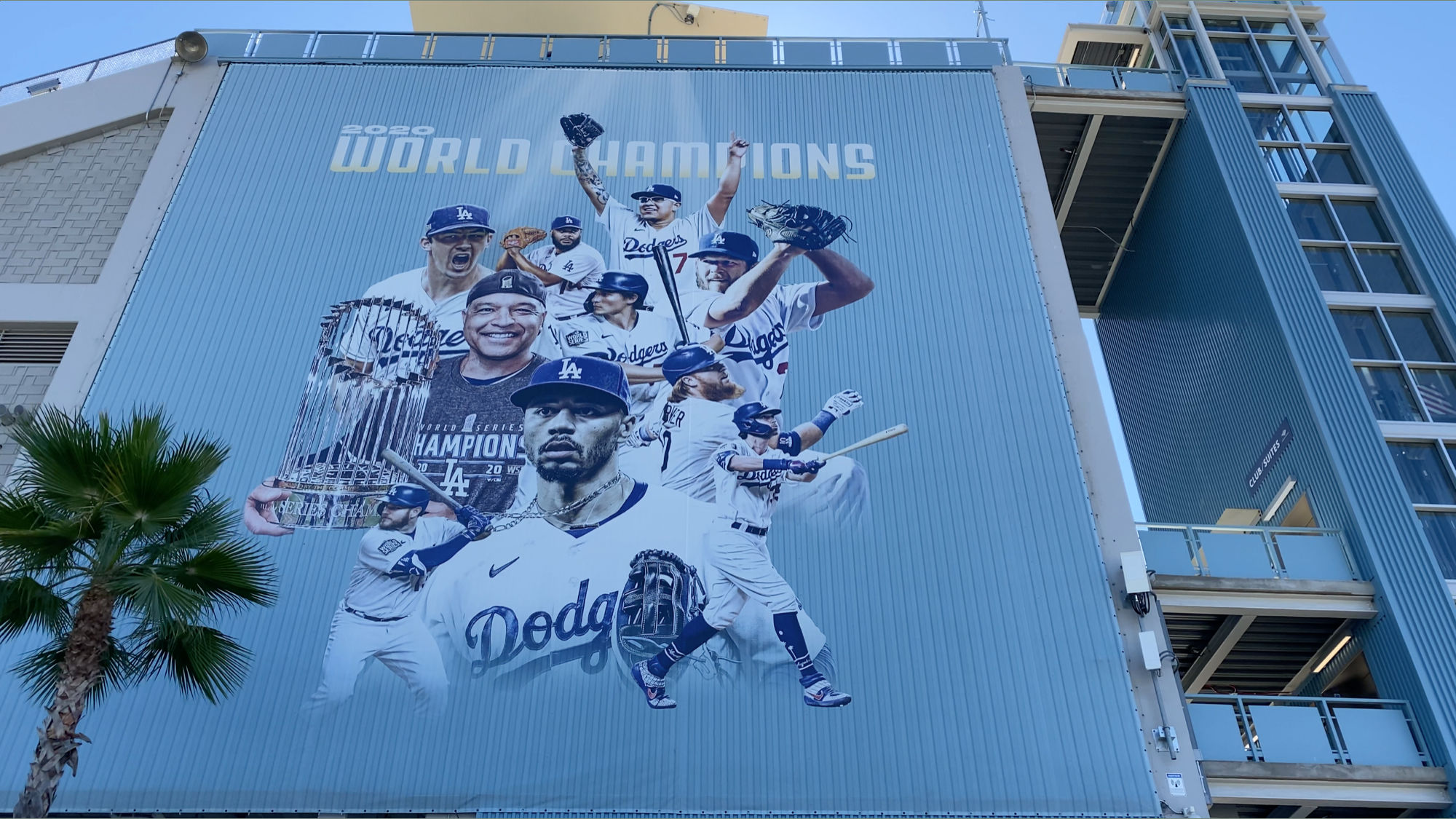 Mural 2020 World Champions