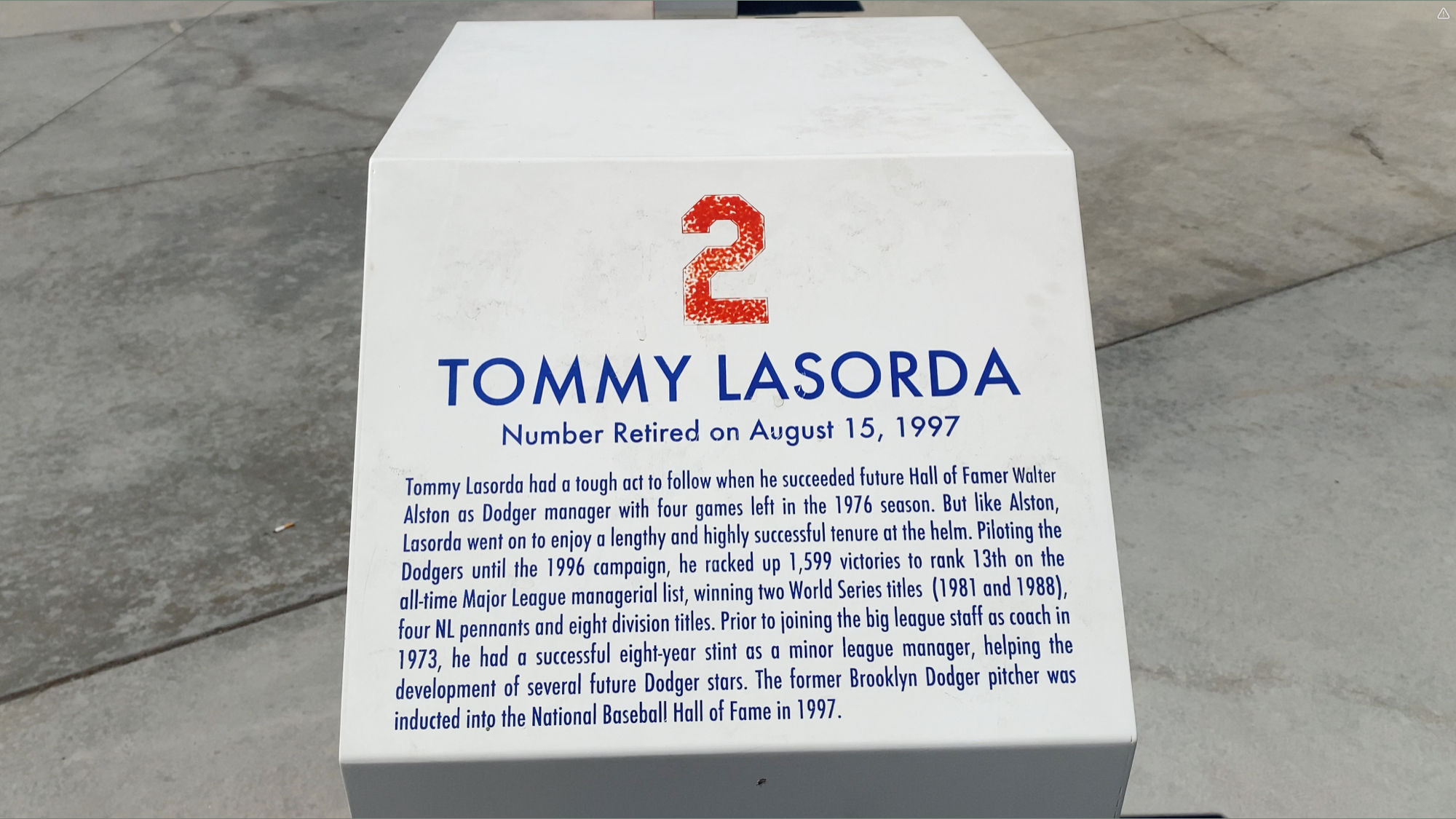 Retired Numbers Tommy Lasorda