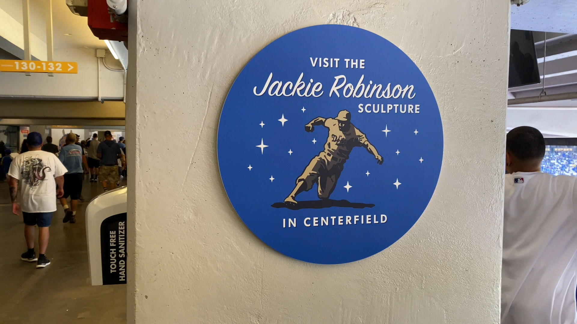 Jackie Robinson Sculpture Dodger Stadium