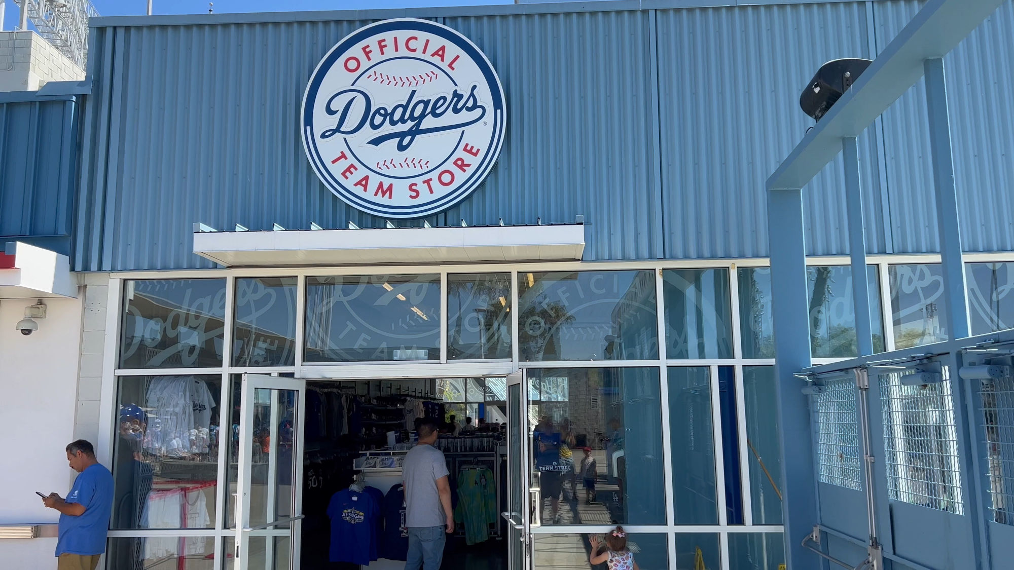 Reserve 19 Team Store Reserve 19