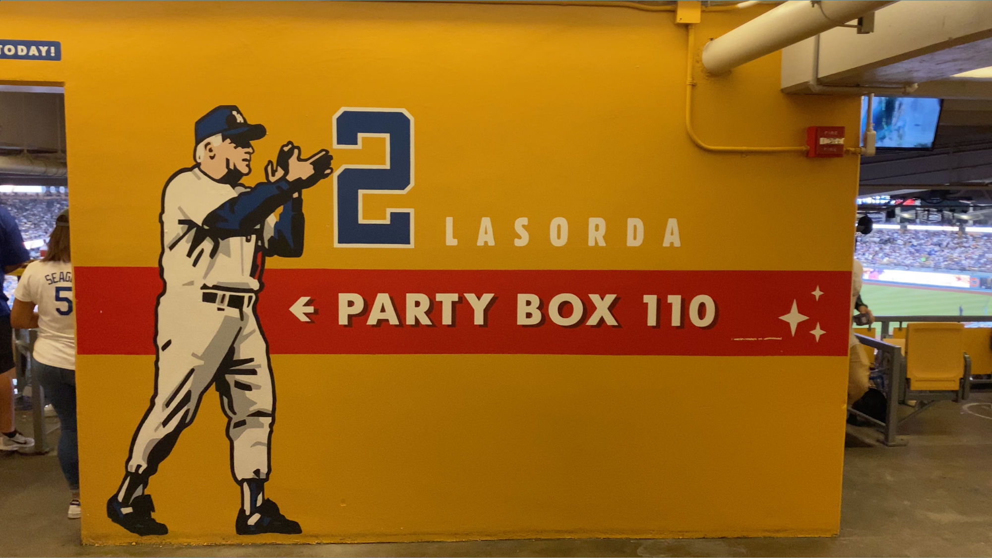 Tommy Lasorda Party Box 110