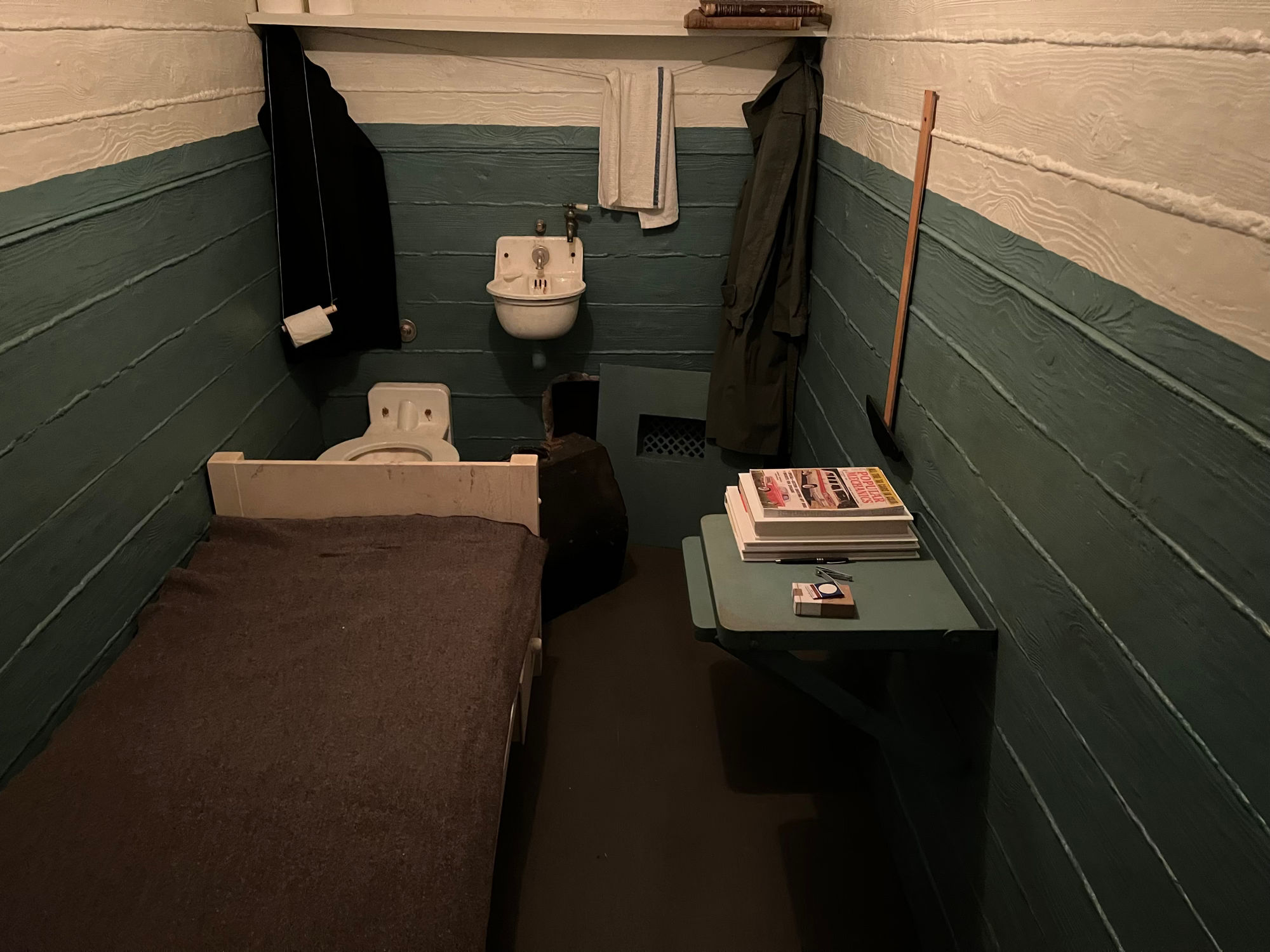 Cell Alcatraz Escape Cell
