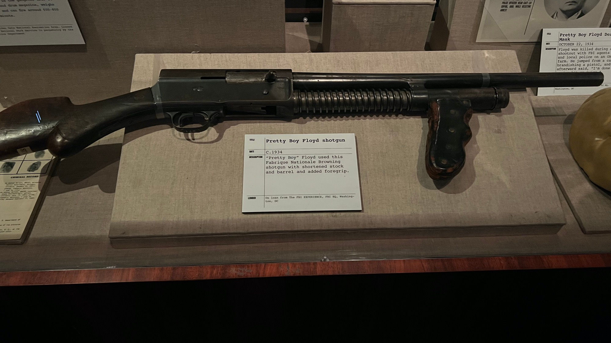 Pretty Boy Floyd Shotgun FBI Pretty Boy Floyd Shotgun