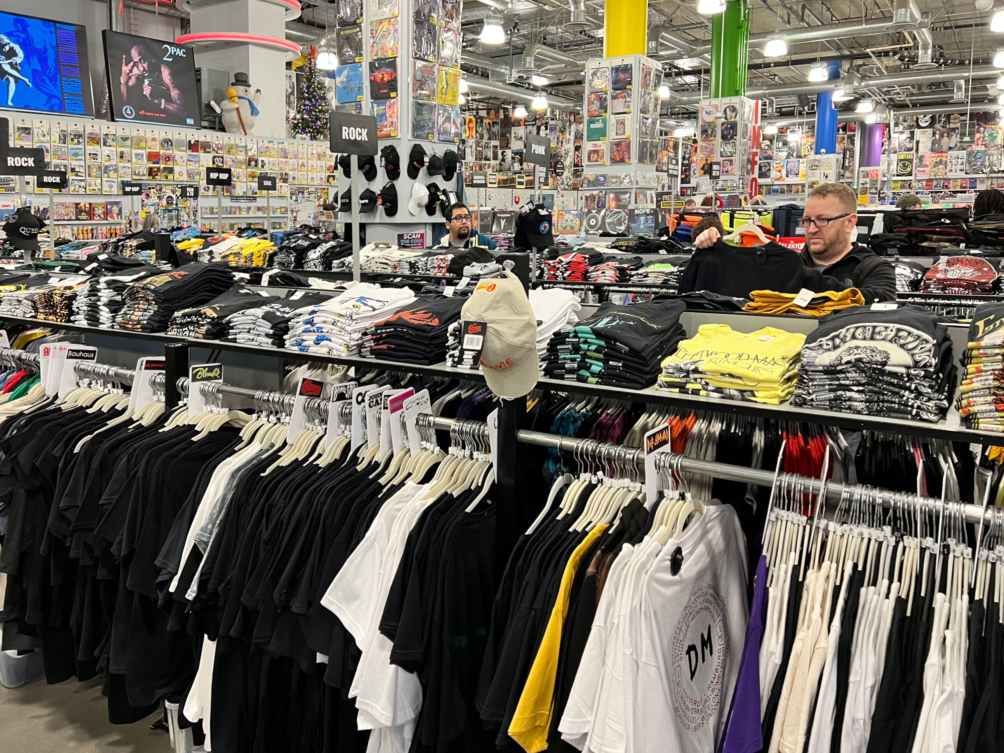 Amoeba Music T-Shirts