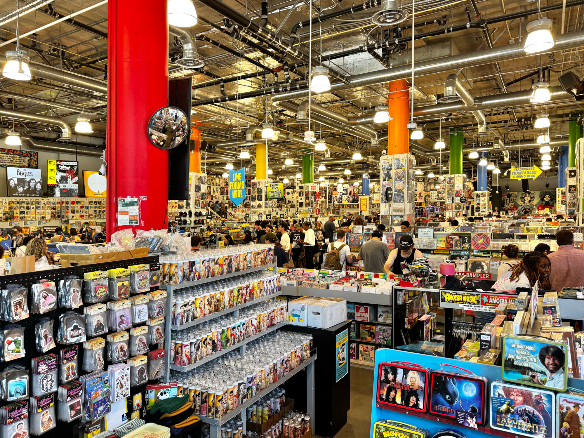 Amoeba Music Customers