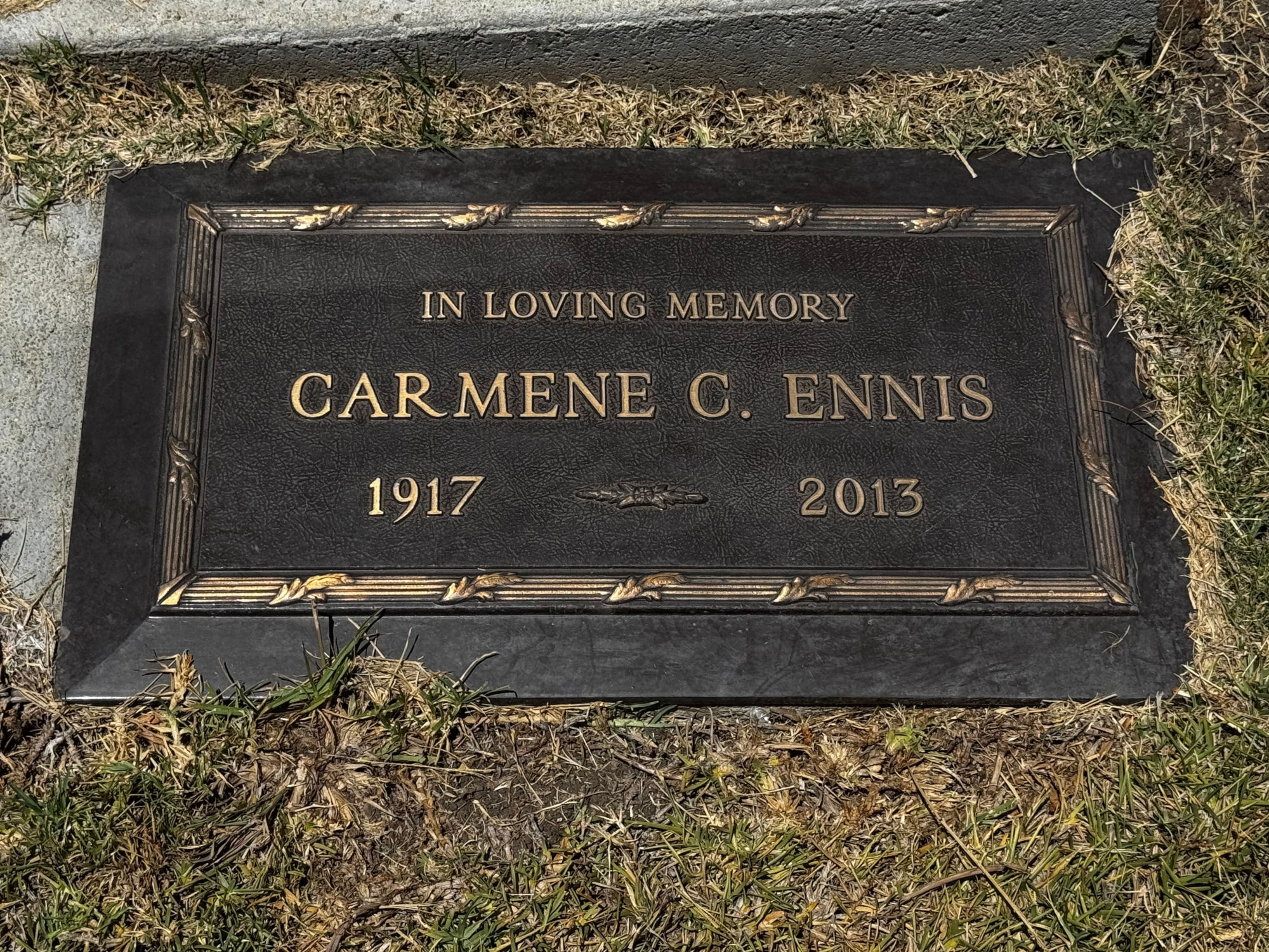 Carmene Calhoun Ennis Grave