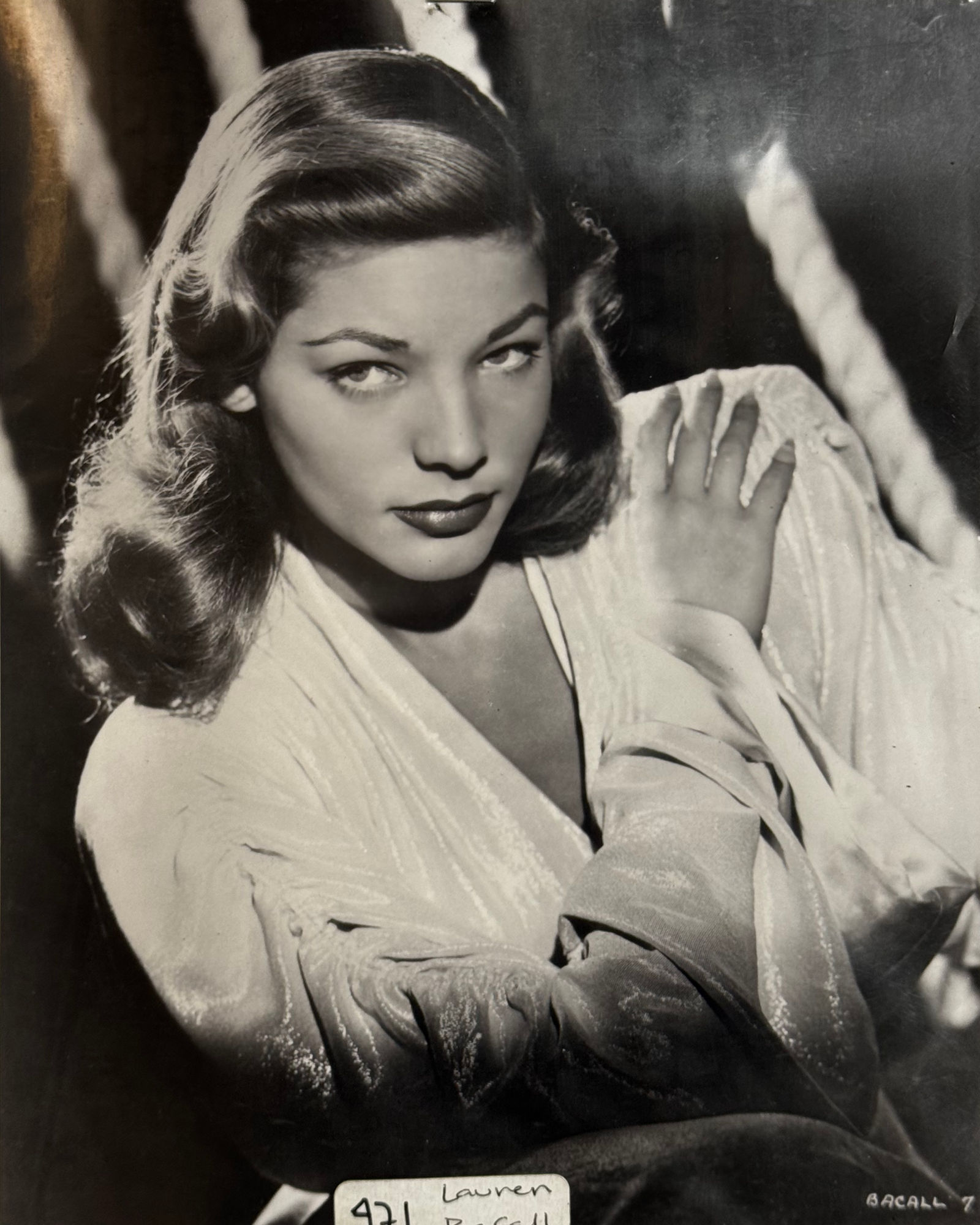 Celebrity Photo Lauren Bacall in 1946